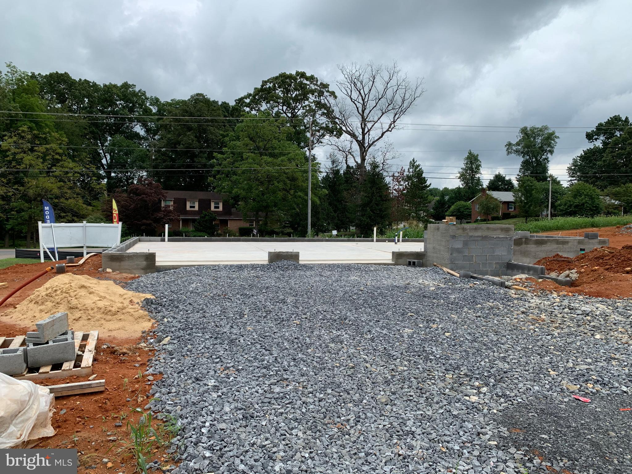 RED HILL - Residential