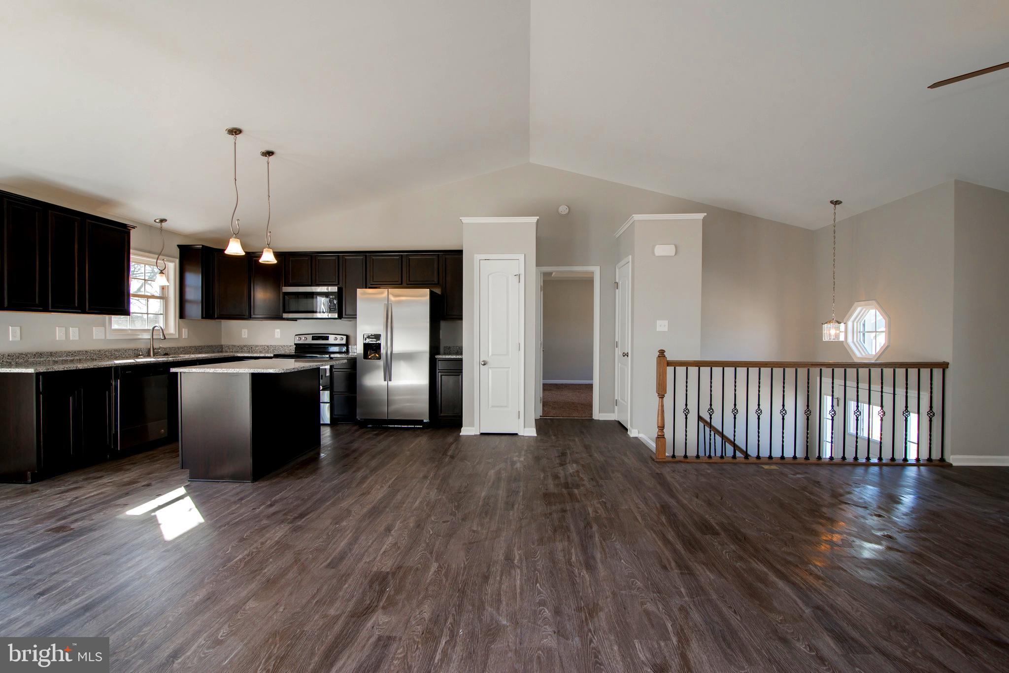 RED HILL - Residential