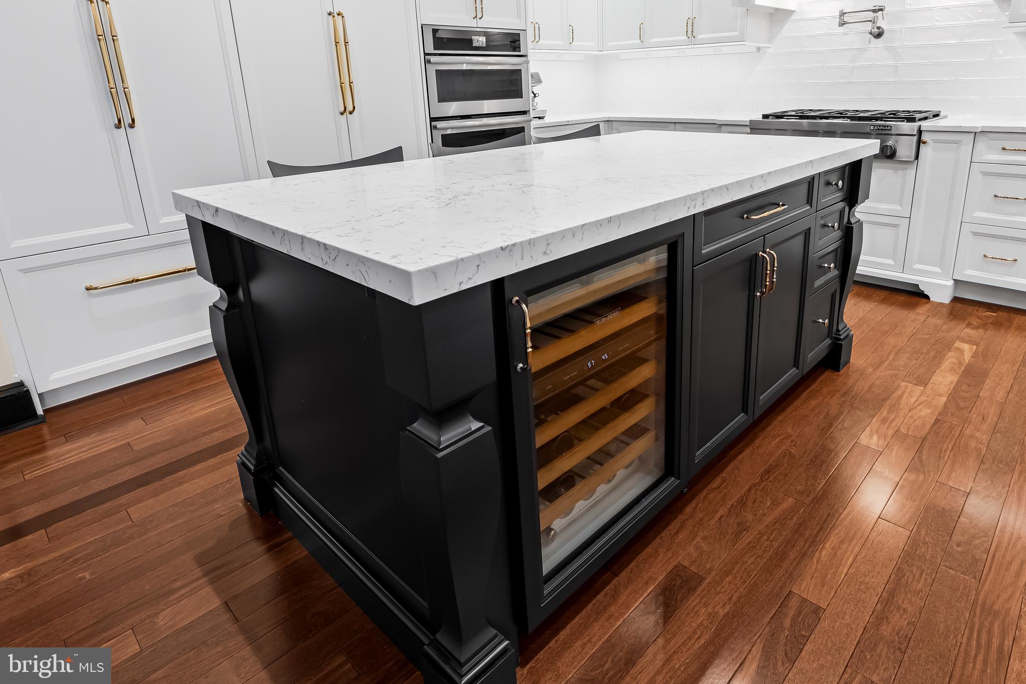 THE CLOISTERS - Residential