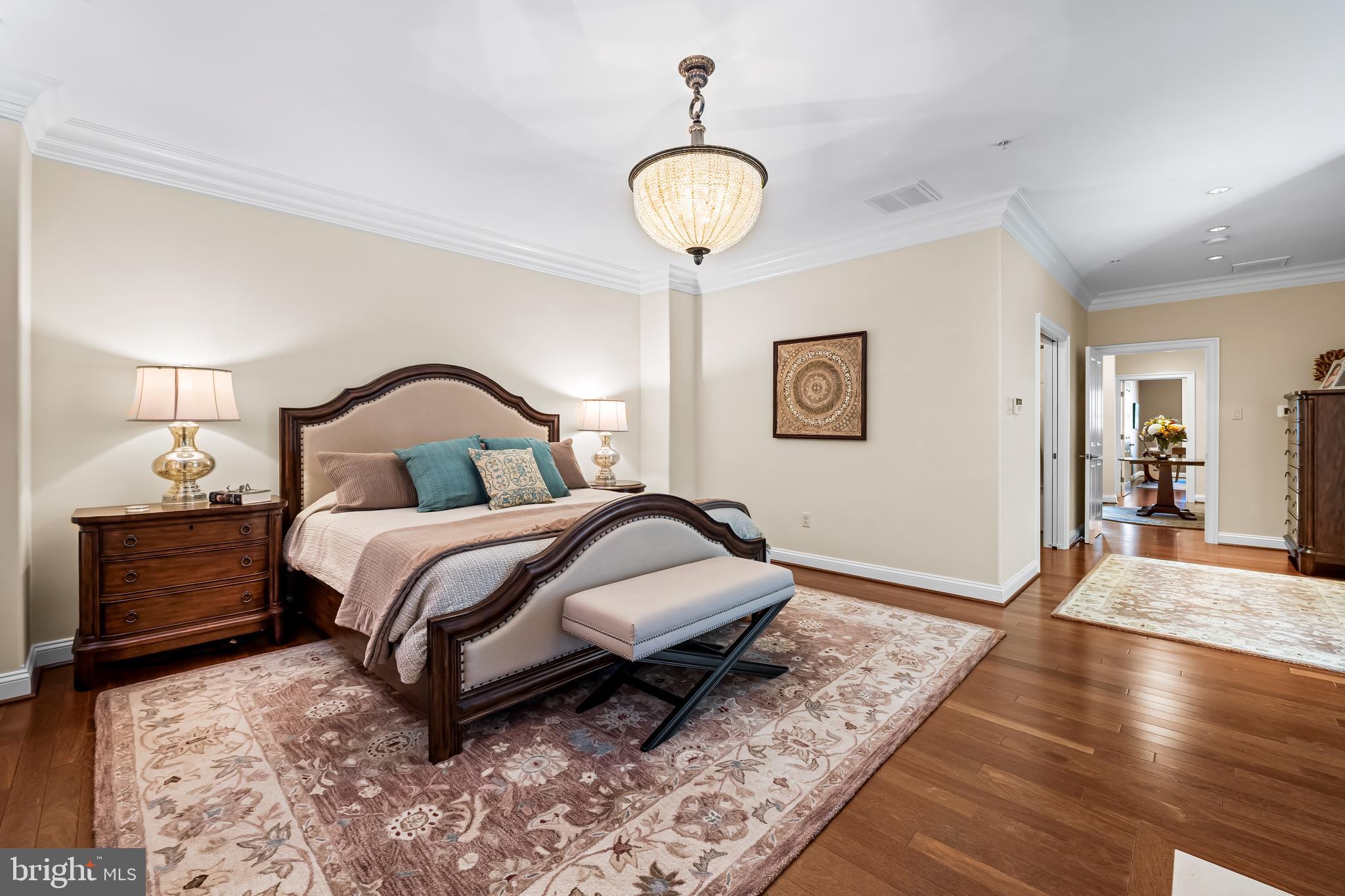 THE CLOISTERS - Residential