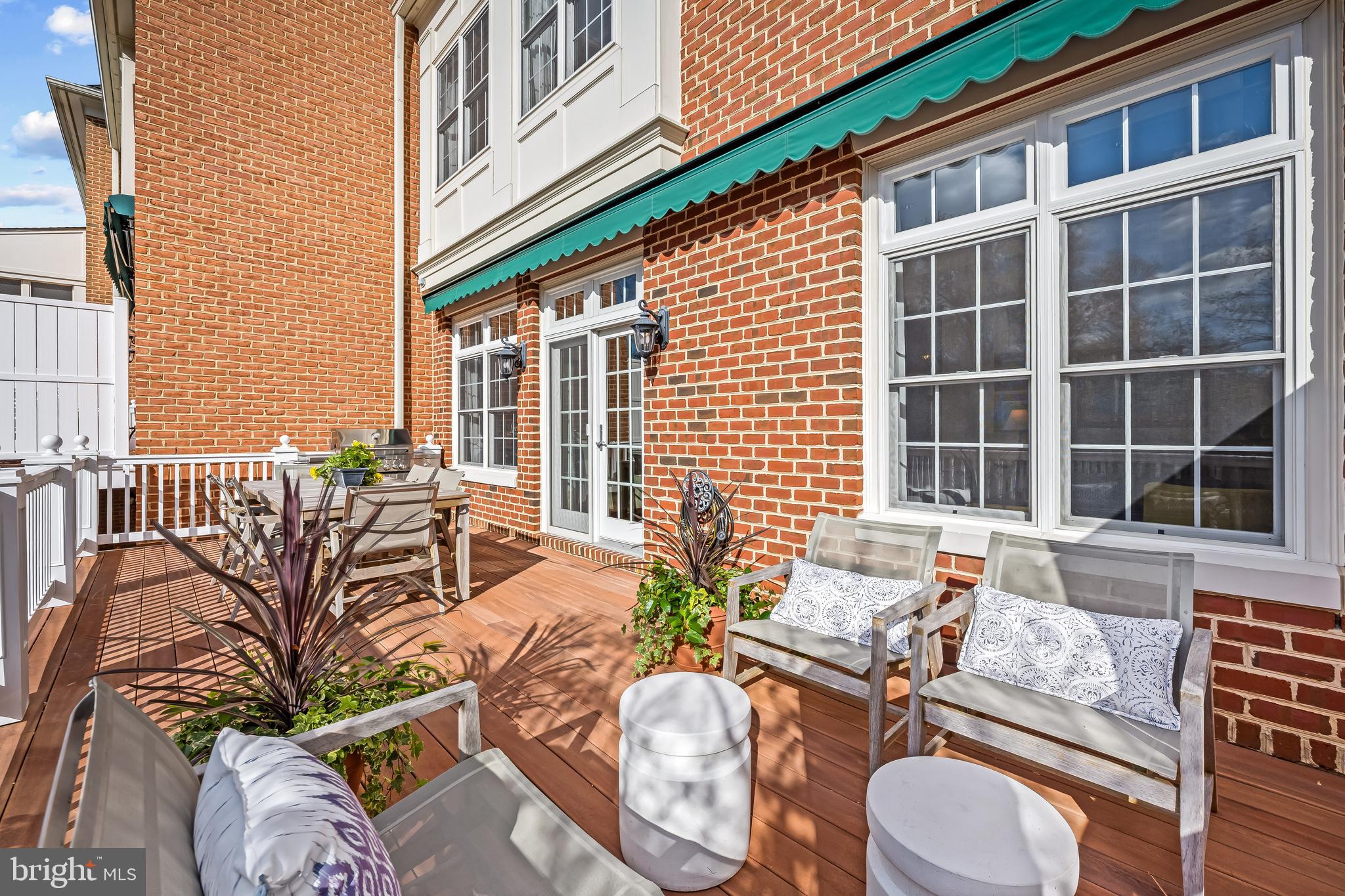 THE CLOISTERS - Residential