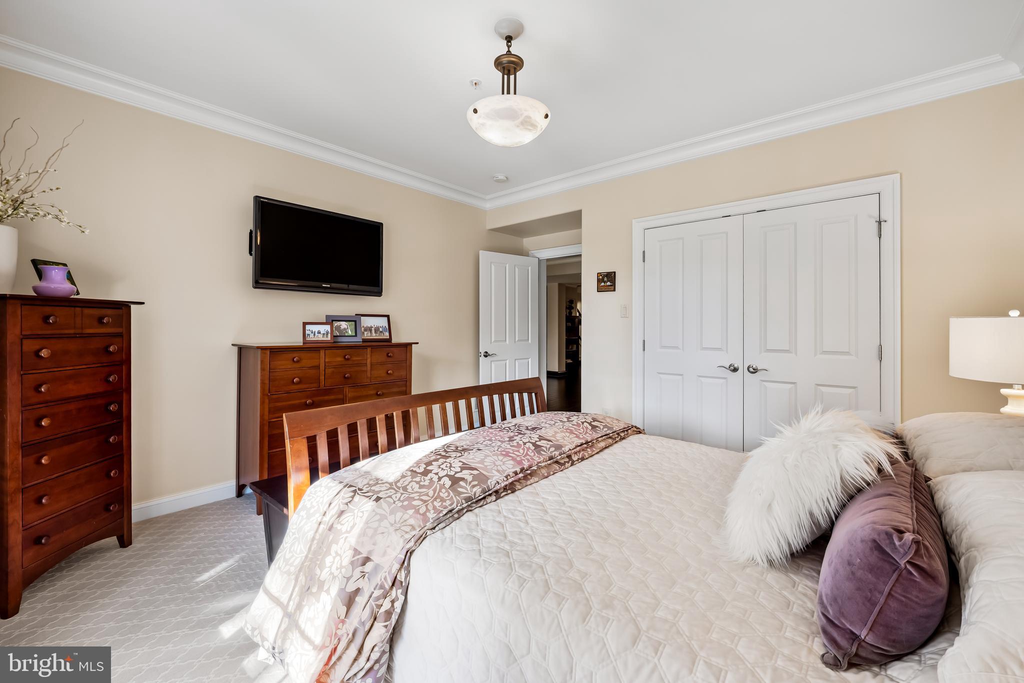 THE CLOISTERS - Residential