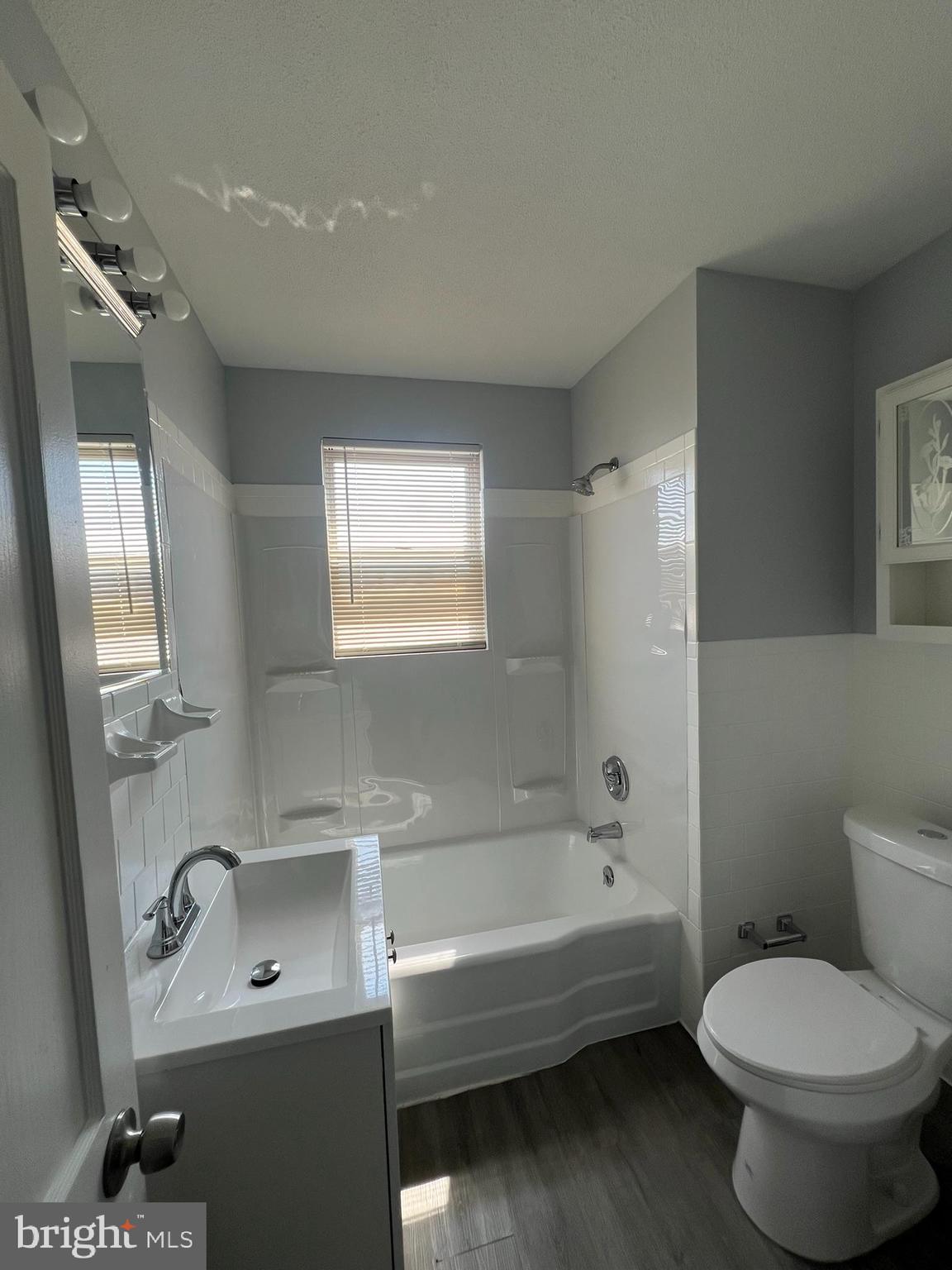 BELAIR-EDISON - Residential Lease