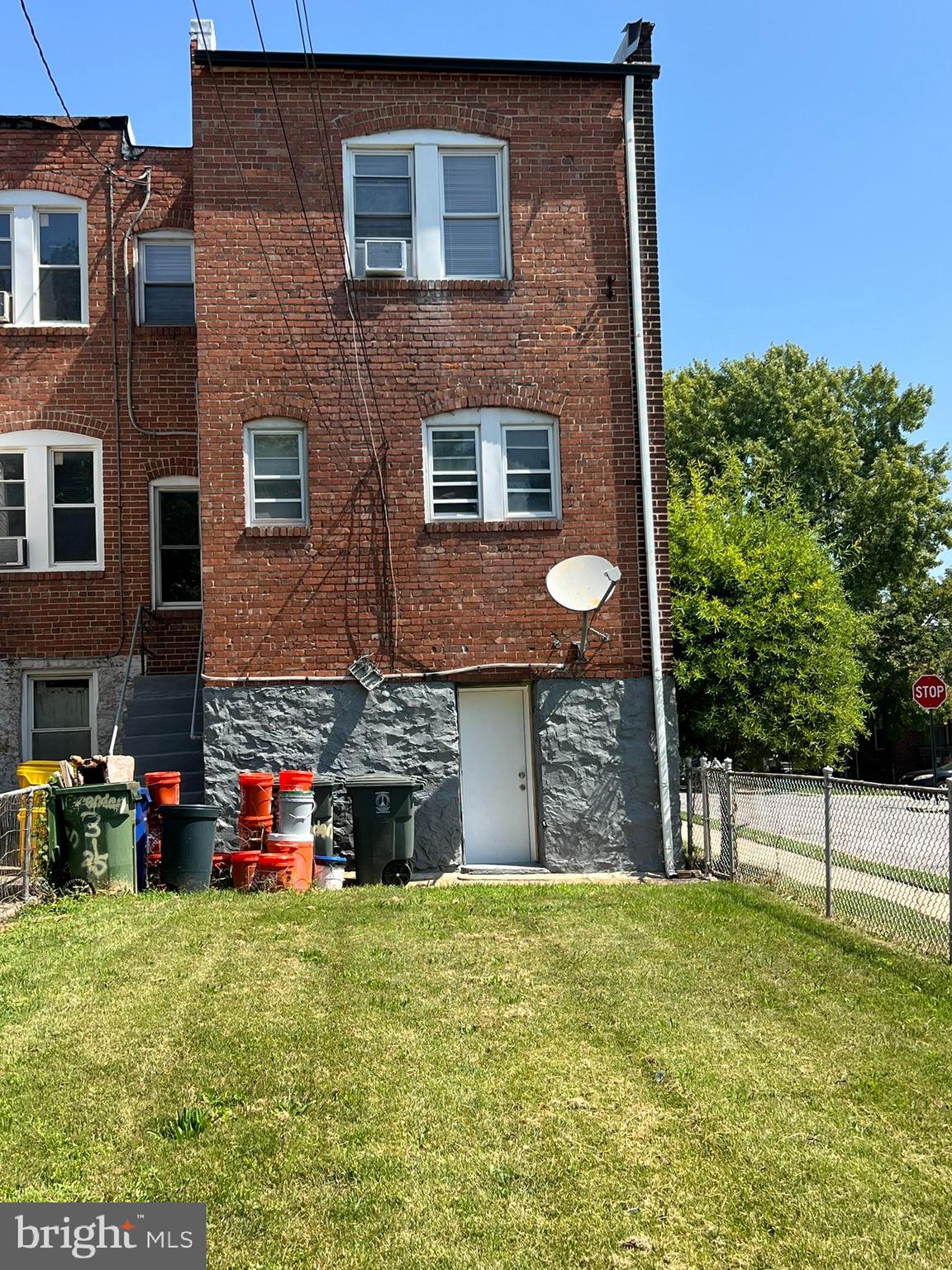 BELAIR-EDISON - Residential Lease