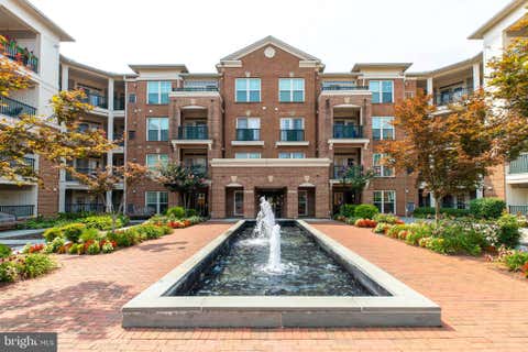Photo of 2901 Saintsbury Plz #206, FAIRFAX, VA 22031 (MLS # VAFX2328910)