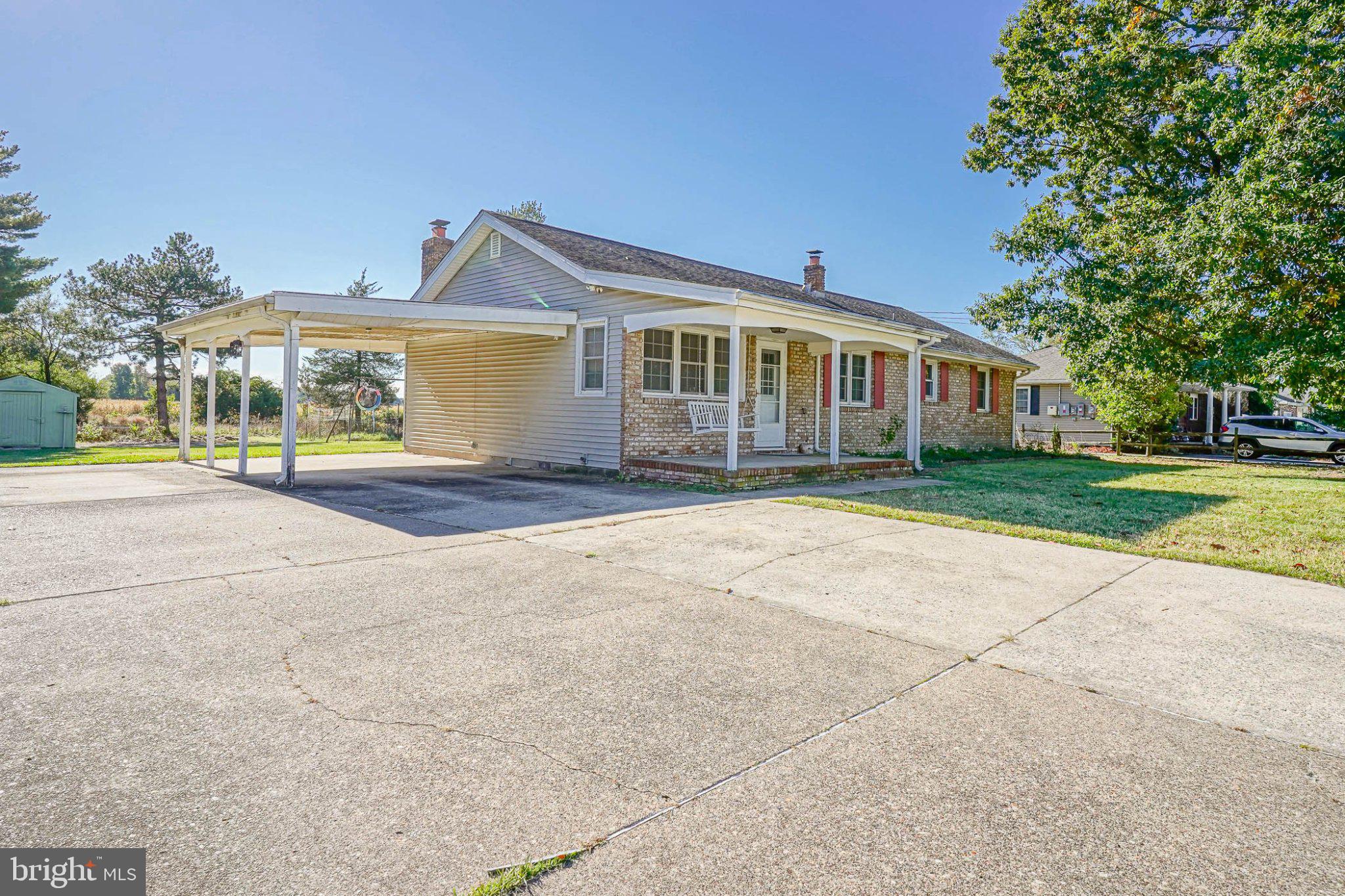 15 HELEN AVENUE