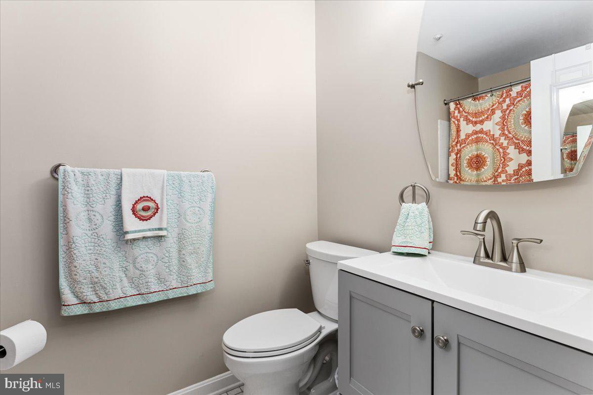 OAK LEAF VILLAS - Residential