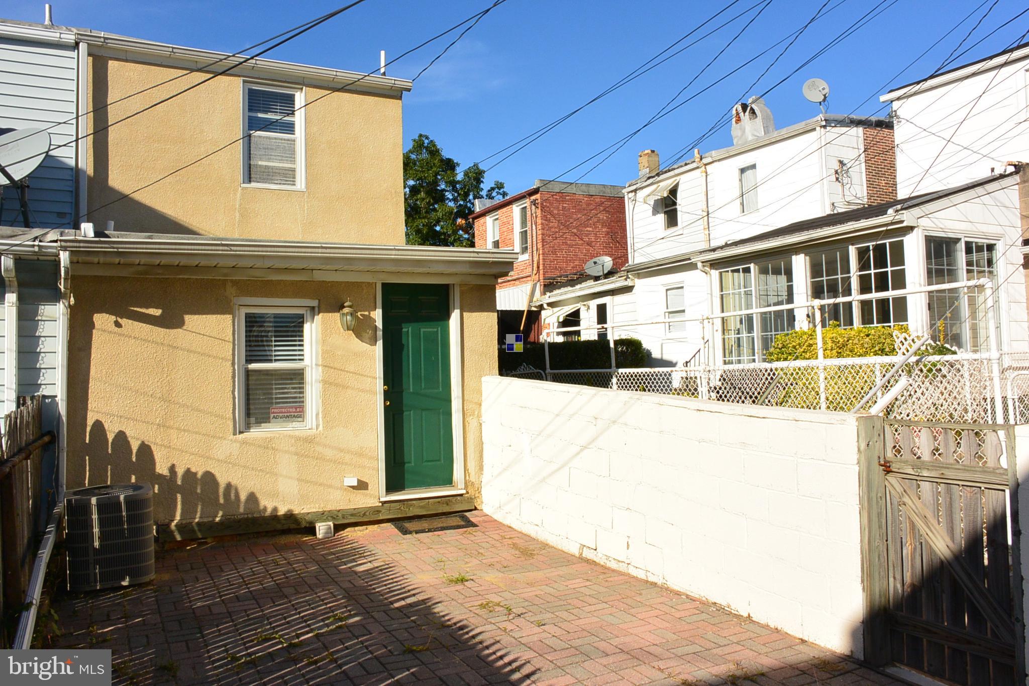 RIVERSIDE - Residential Lease