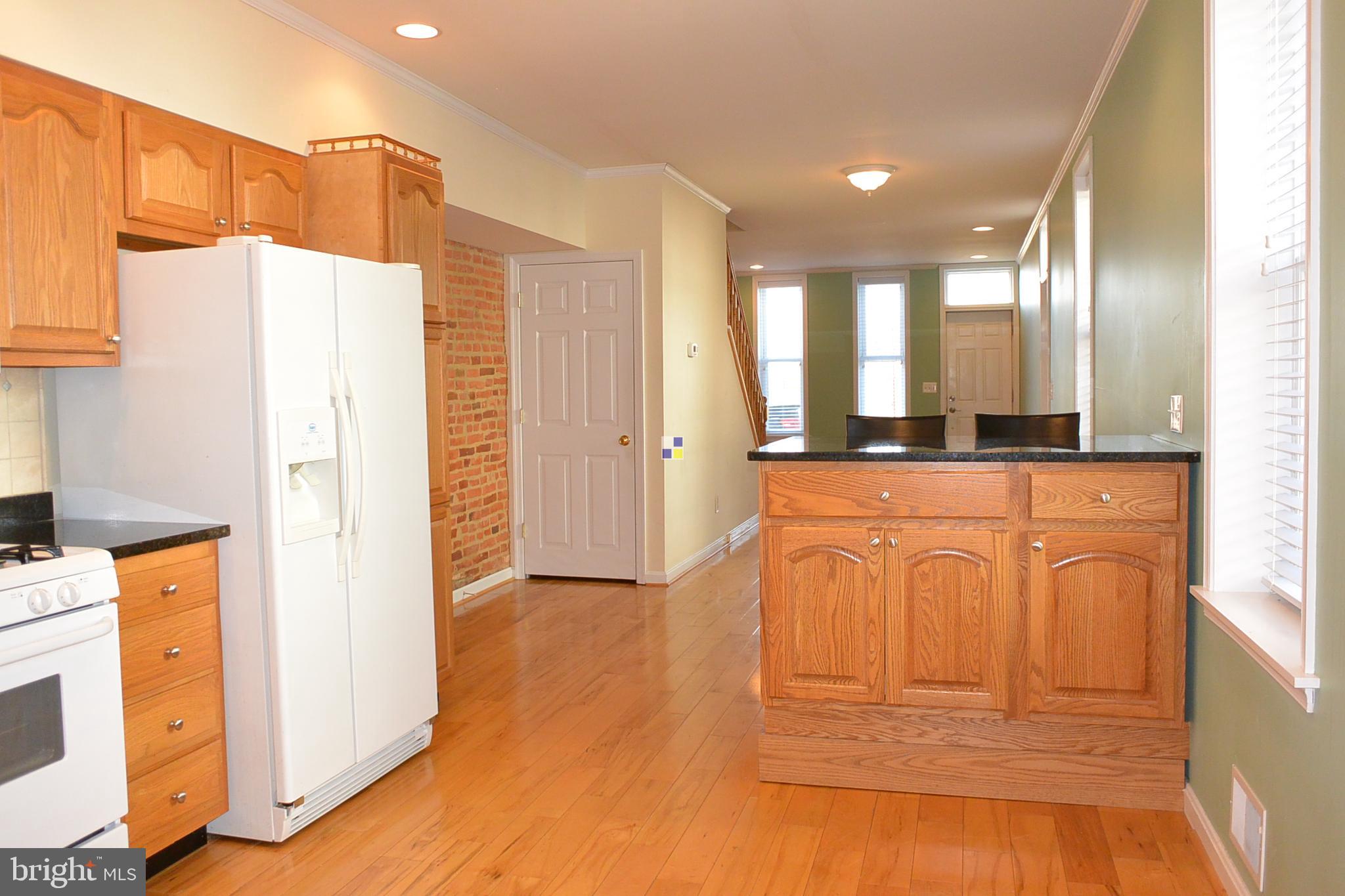 RIVERSIDE - Residential Lease