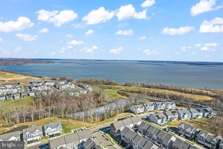 POTOMAC SHORES - Residential