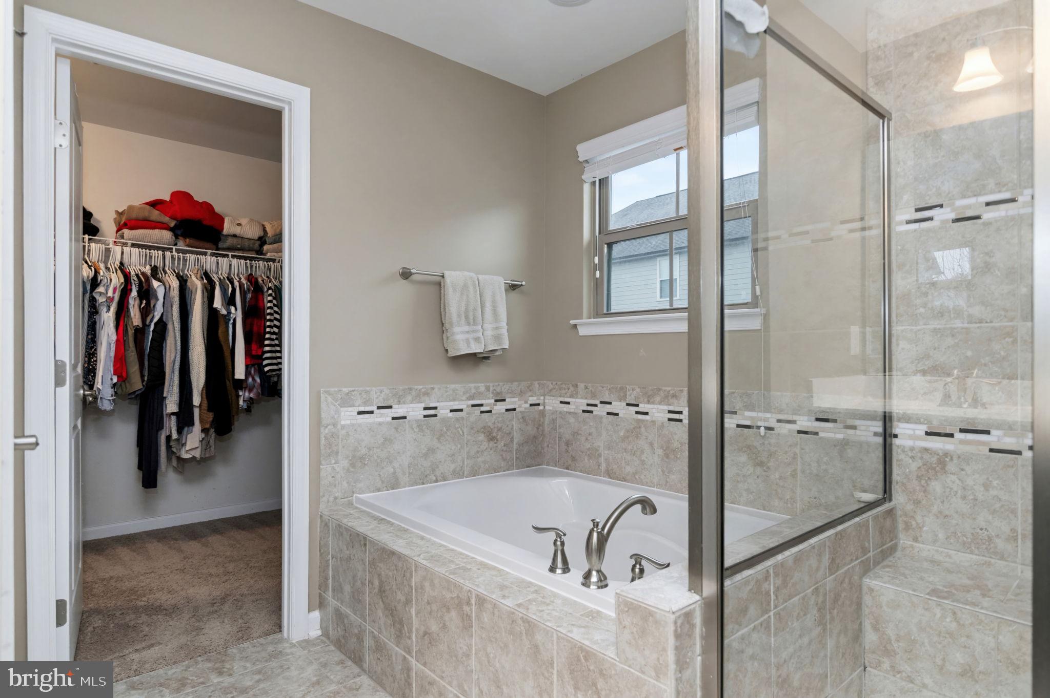 POTOMAC SHORES - Residential