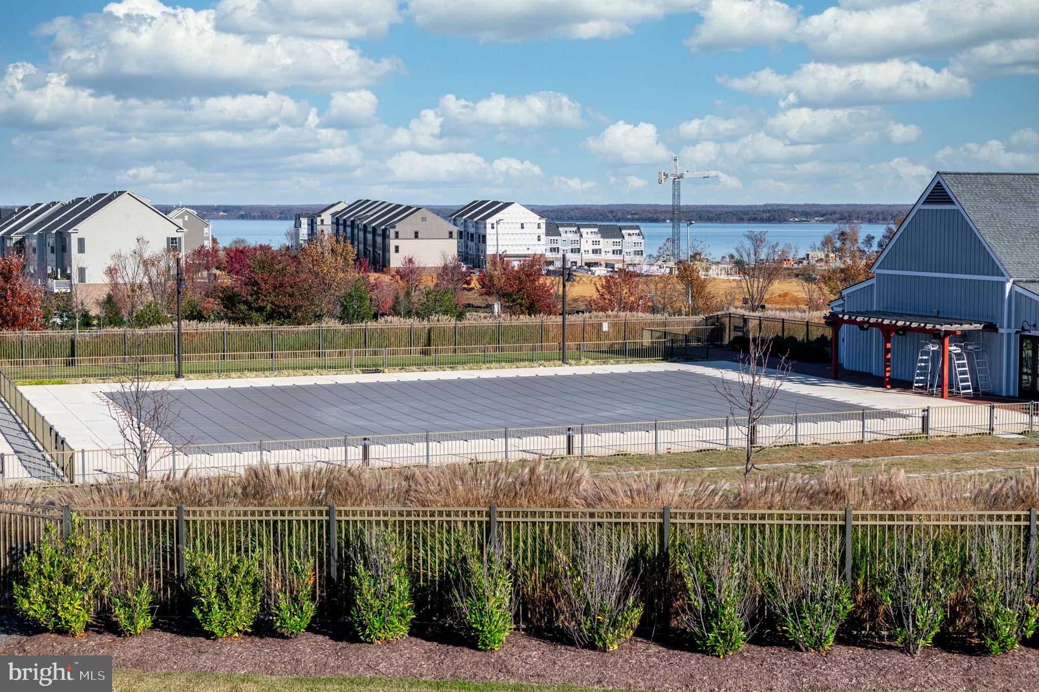 POTOMAC SHORES - Residential