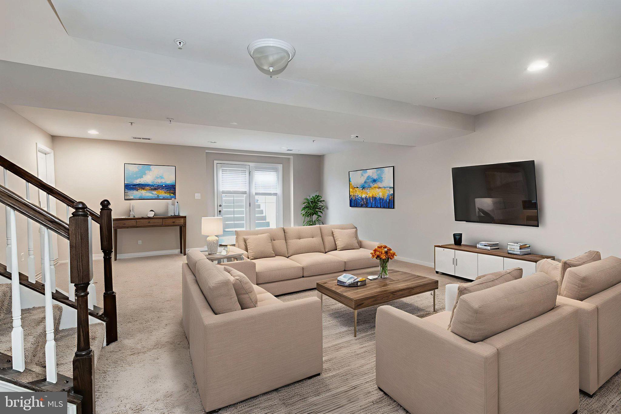 POTOMAC SHORES - Residential