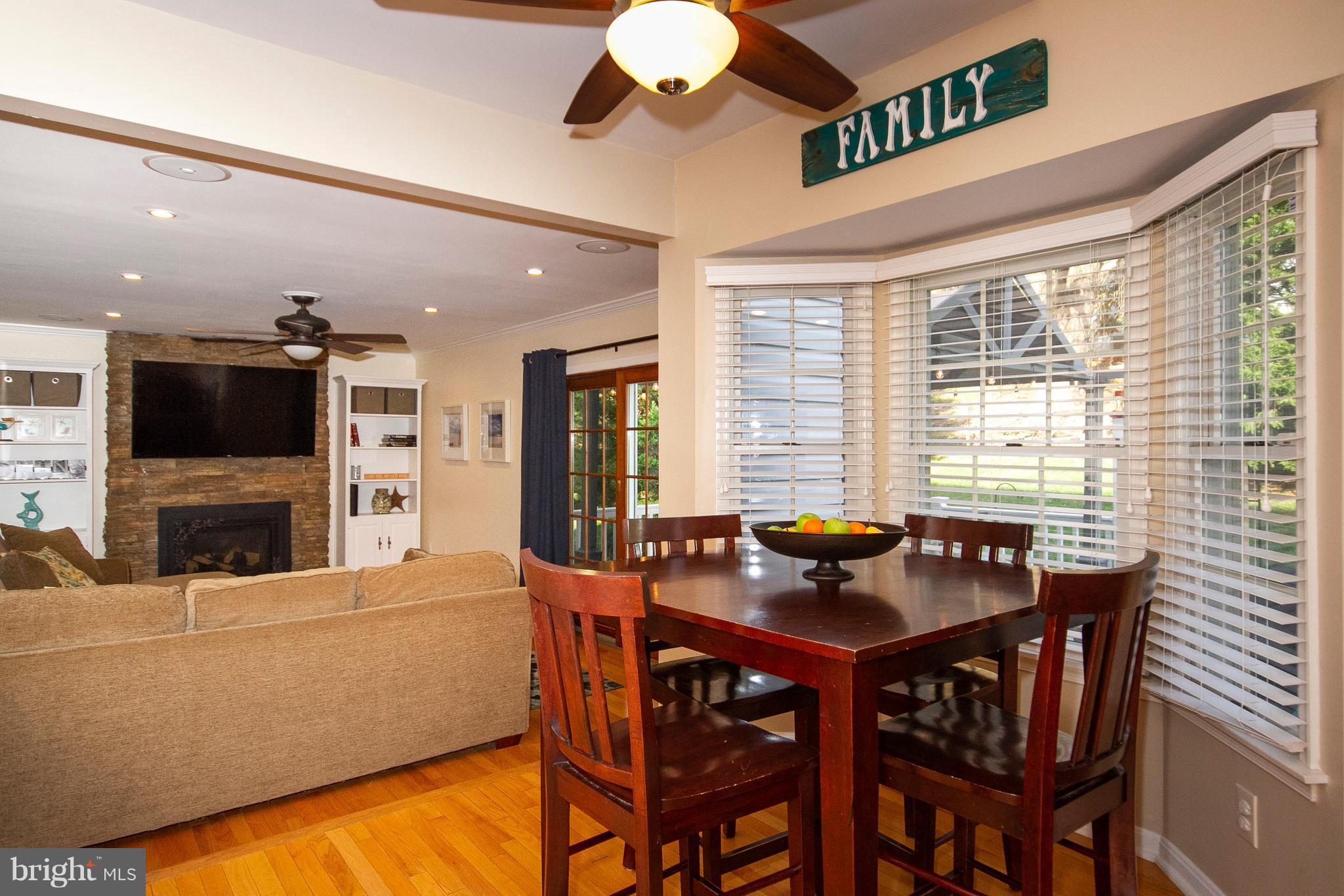 HUNTERS RUN - Residential