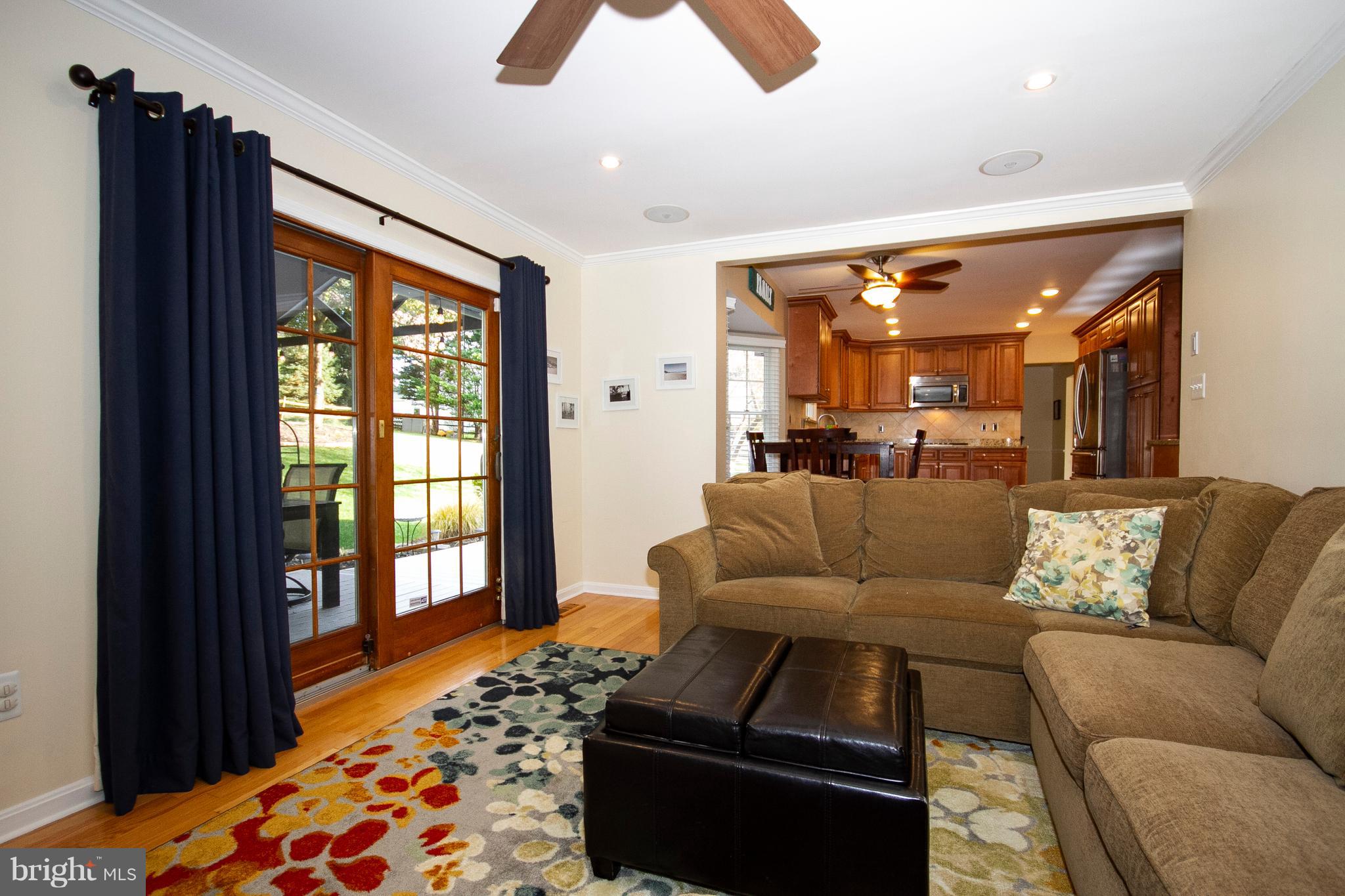 HUNTERS RUN - Residential