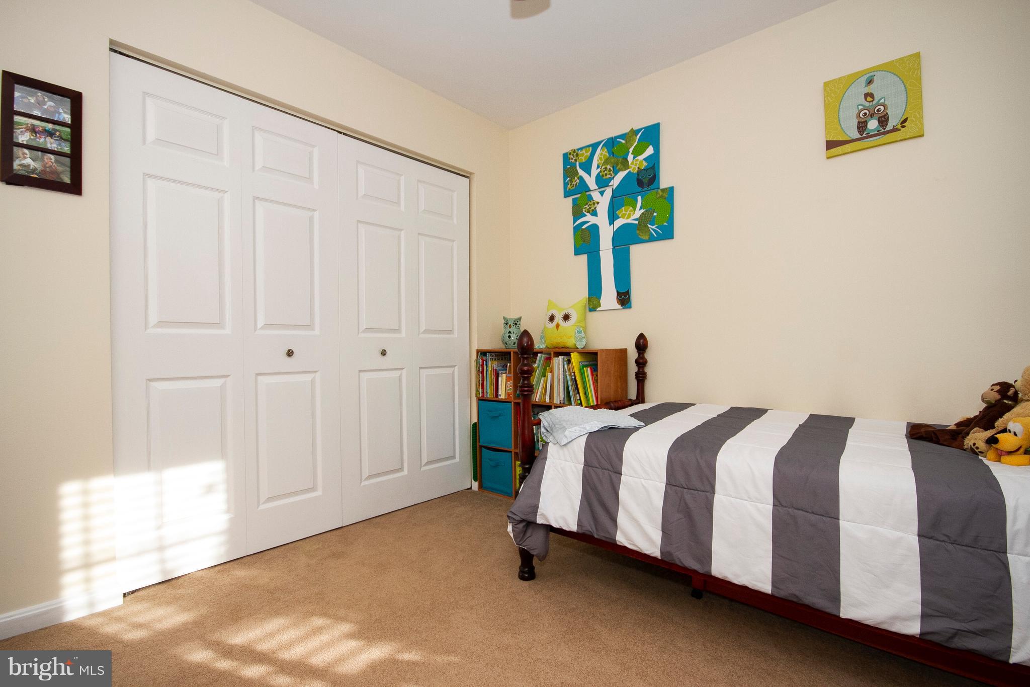 HUNTERS RUN - Residential