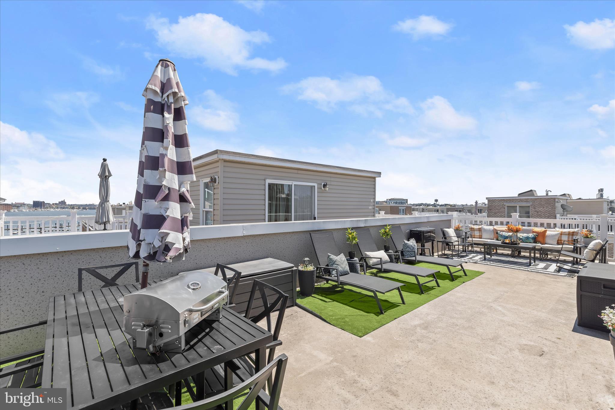 HARBORVIEW - Residential
