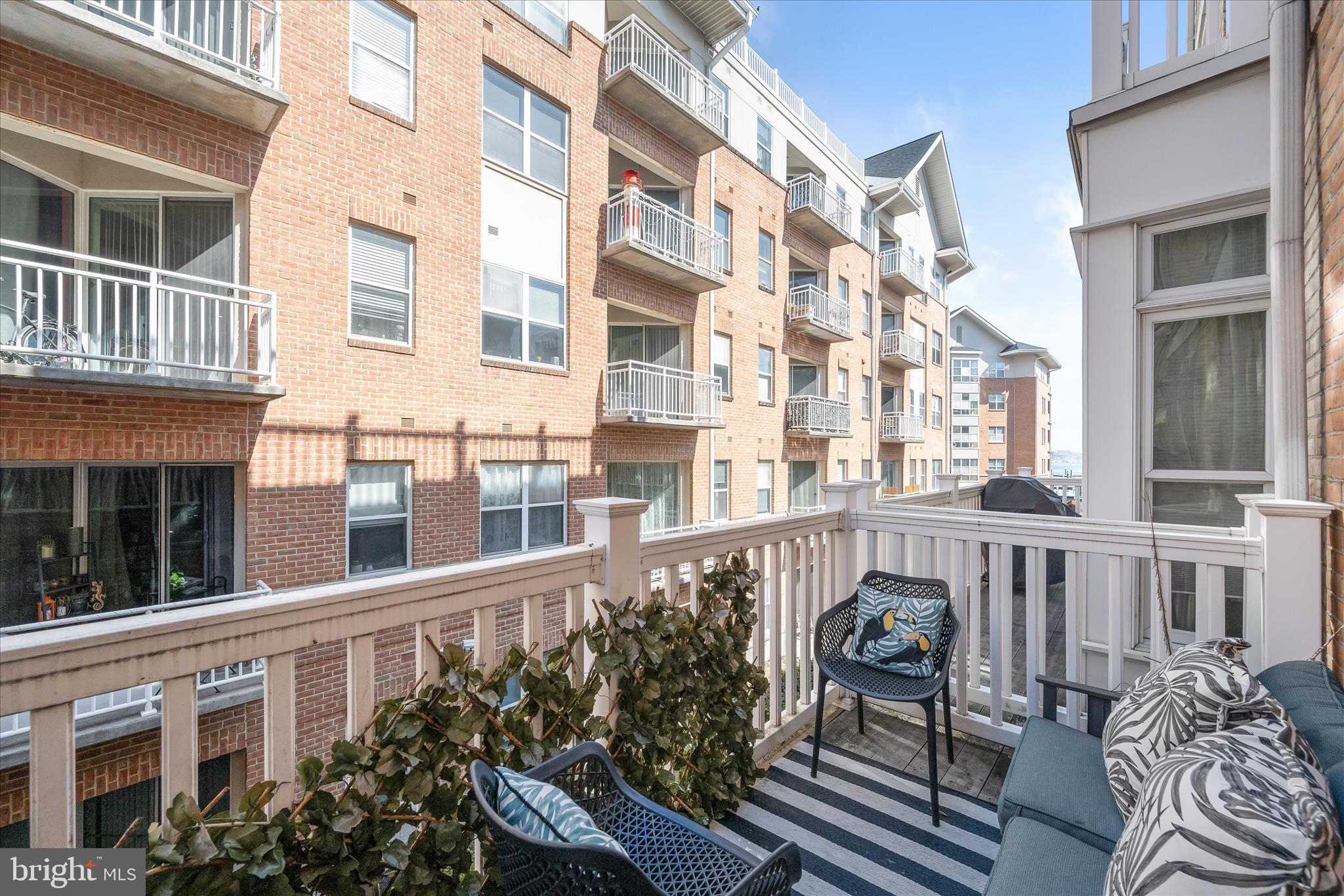 HARBORVIEW - Residential