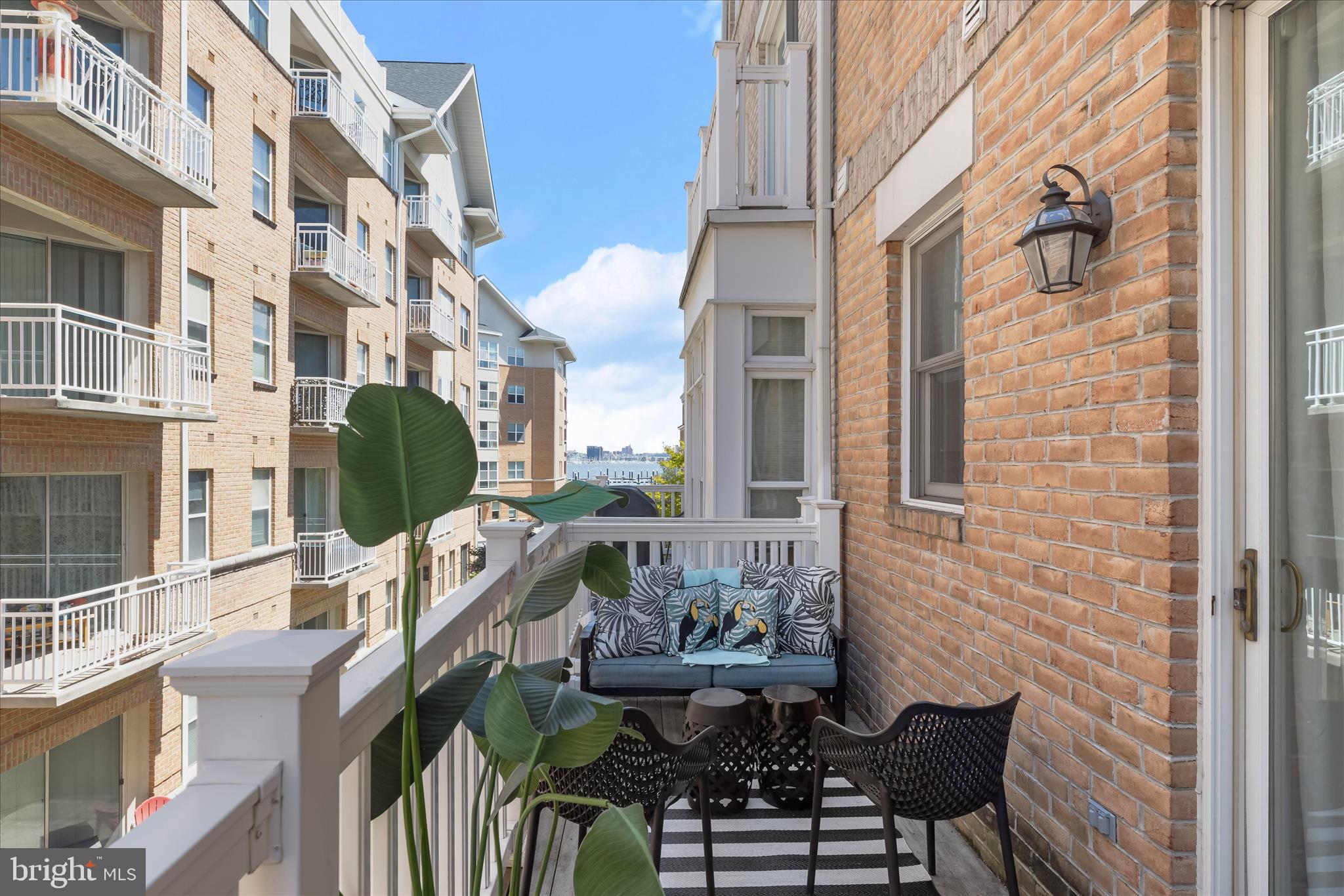 HARBORVIEW - Residential