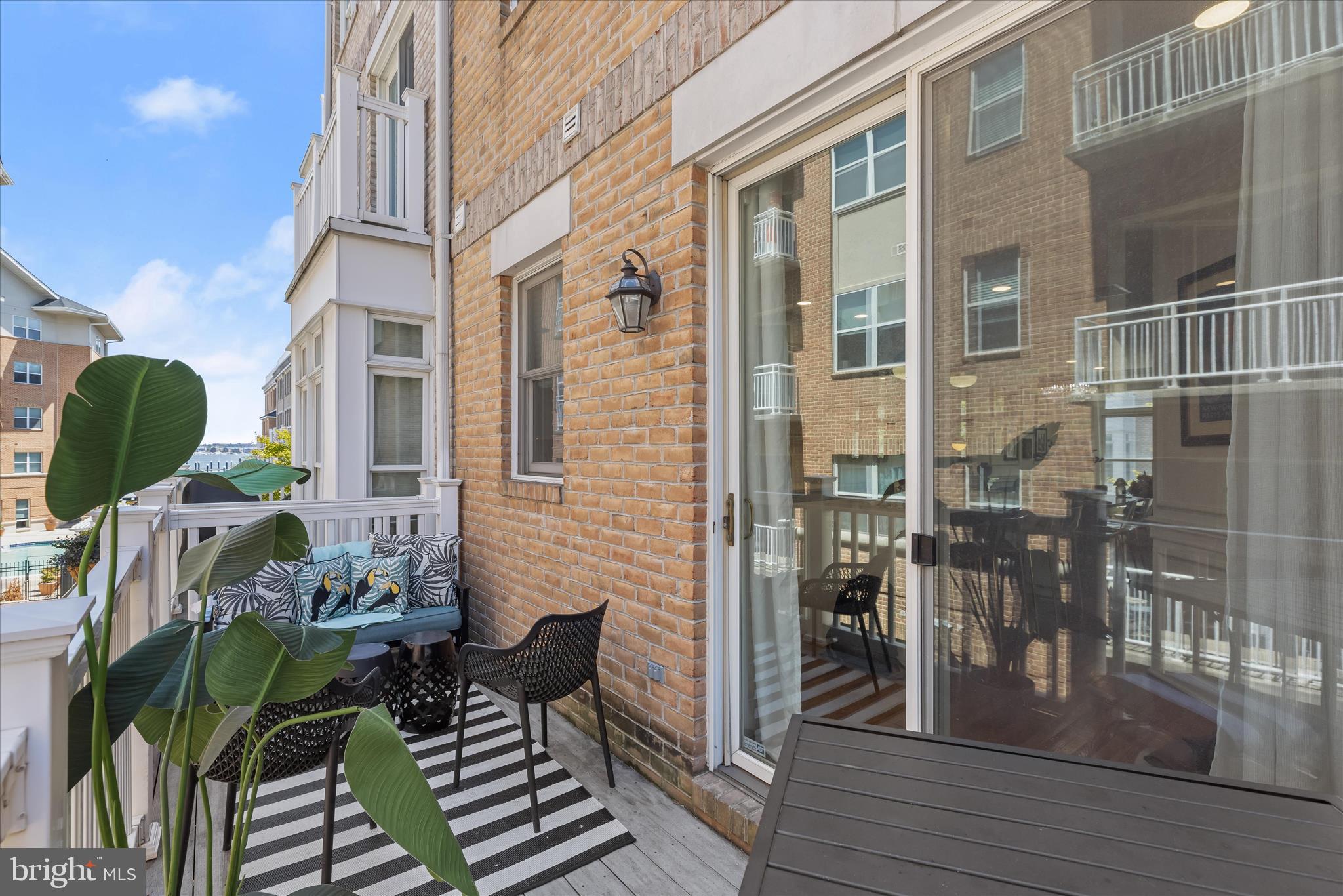 HARBORVIEW - Residential