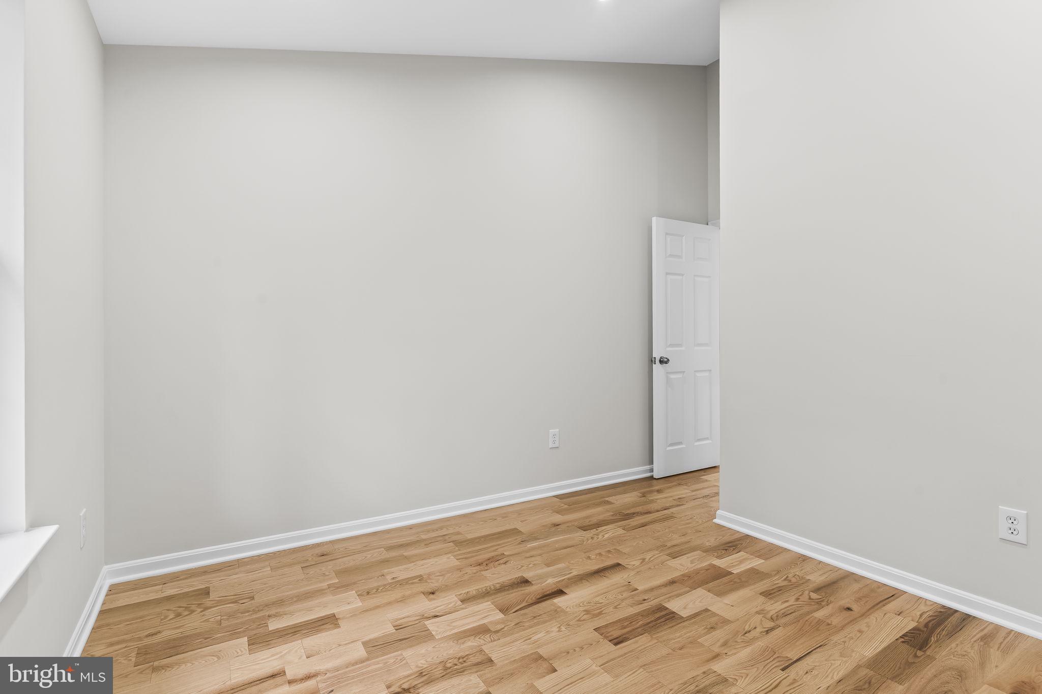 HAWKS REST - Residential