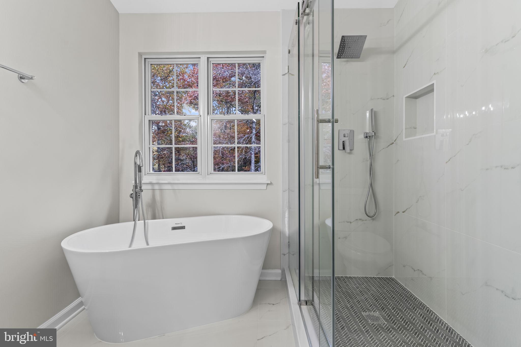 HAWKS REST - Residential