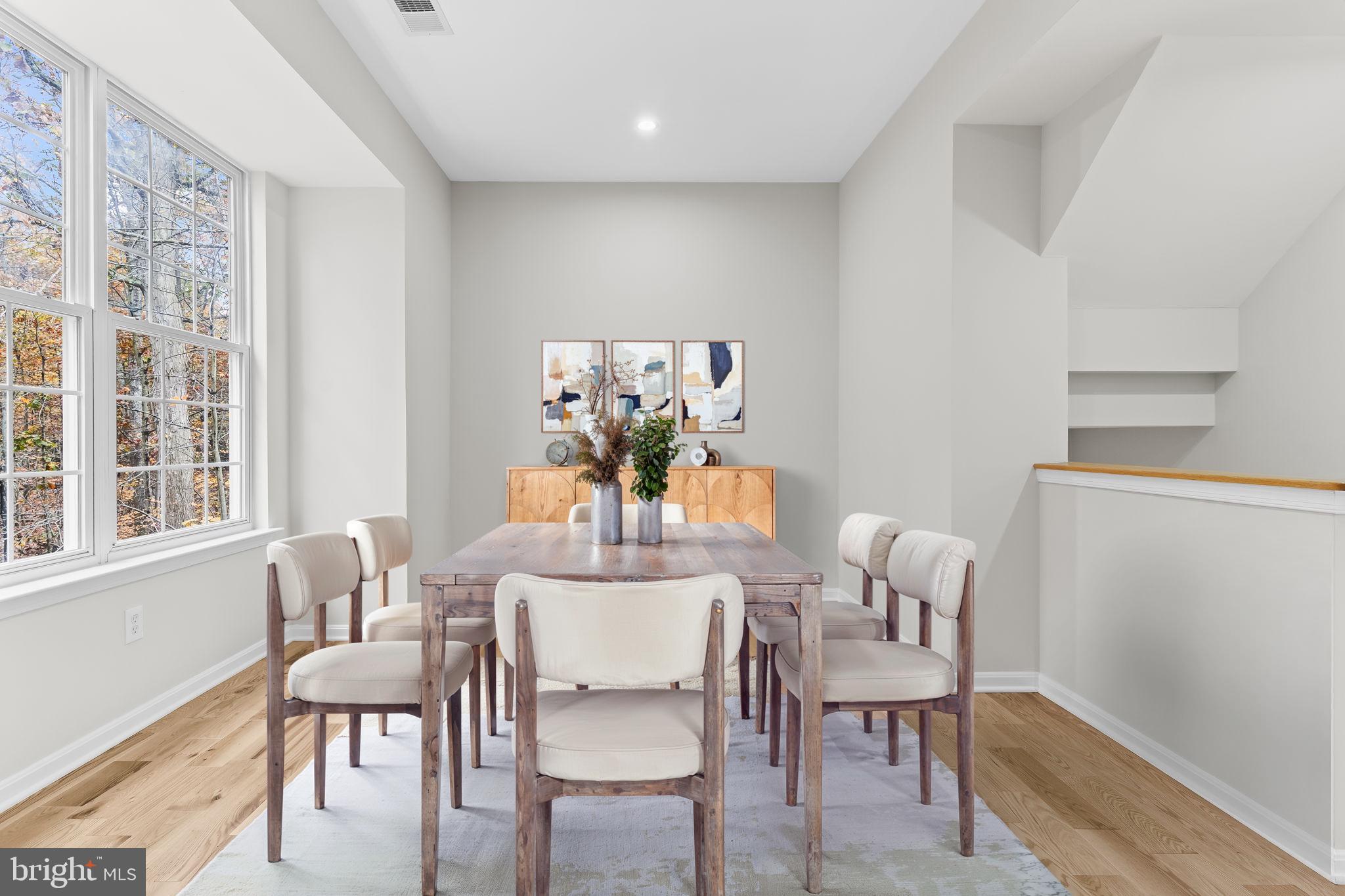 HAWKS REST - Residential