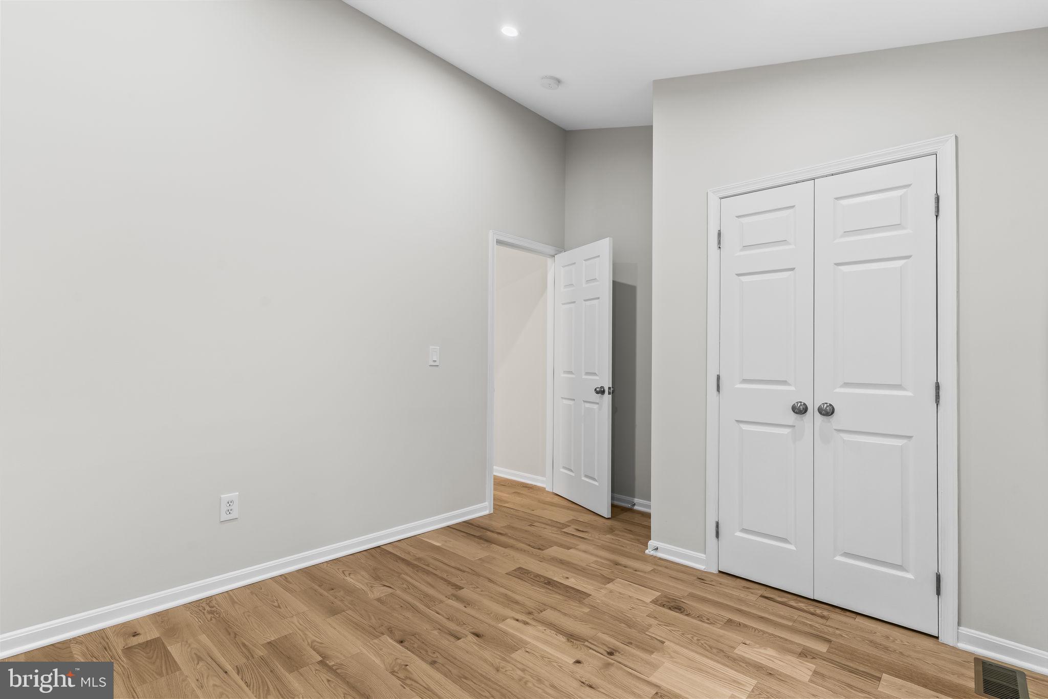 HAWKS REST - Residential