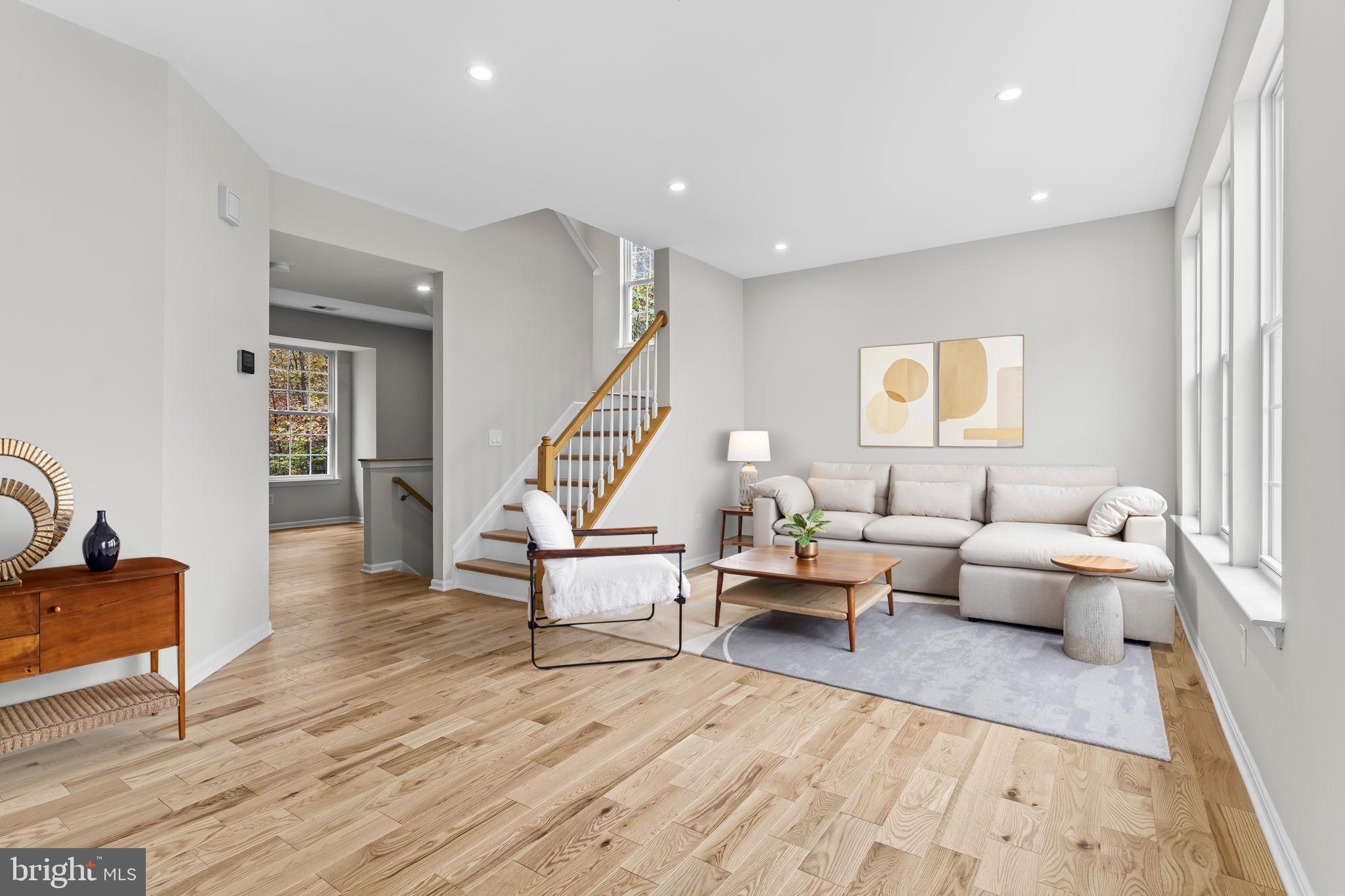 HAWKS REST - Residential