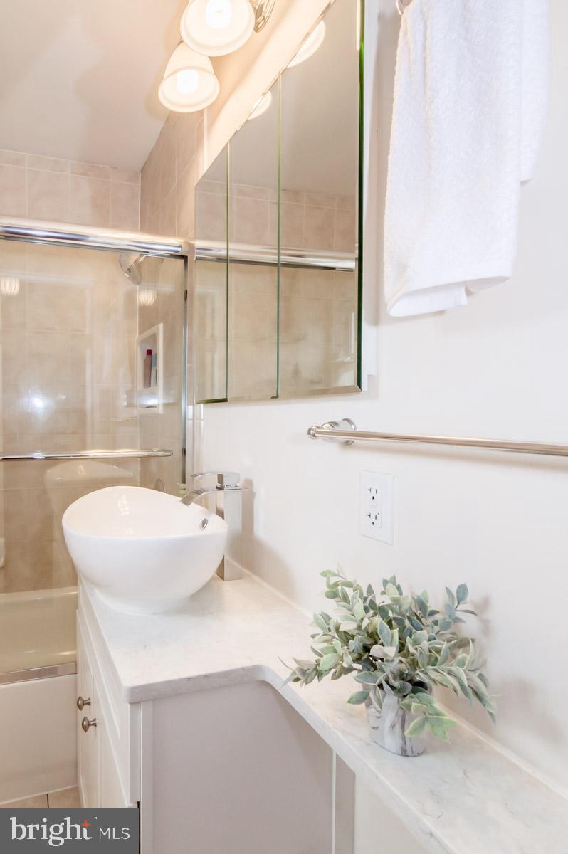 DEL RAY - Residential