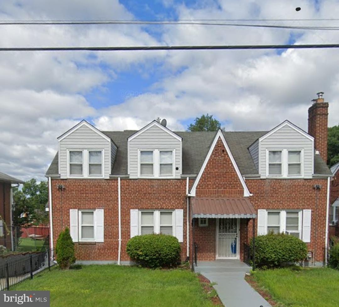 FOREST HEIGHTS - Residential Lease