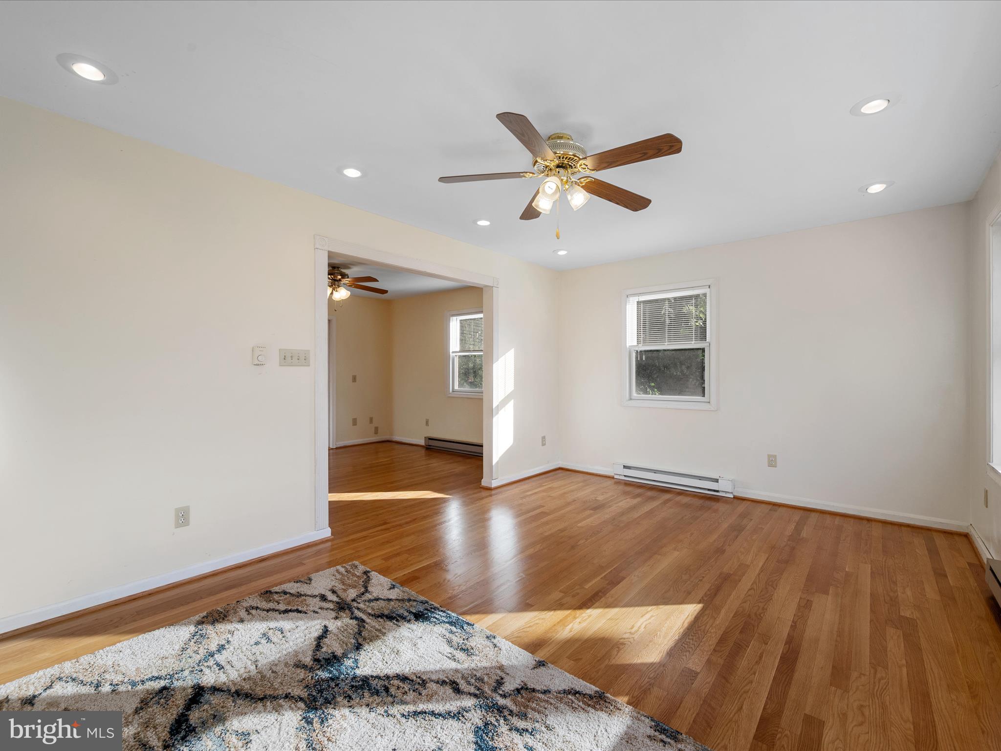 414 MADISON COURT SE
