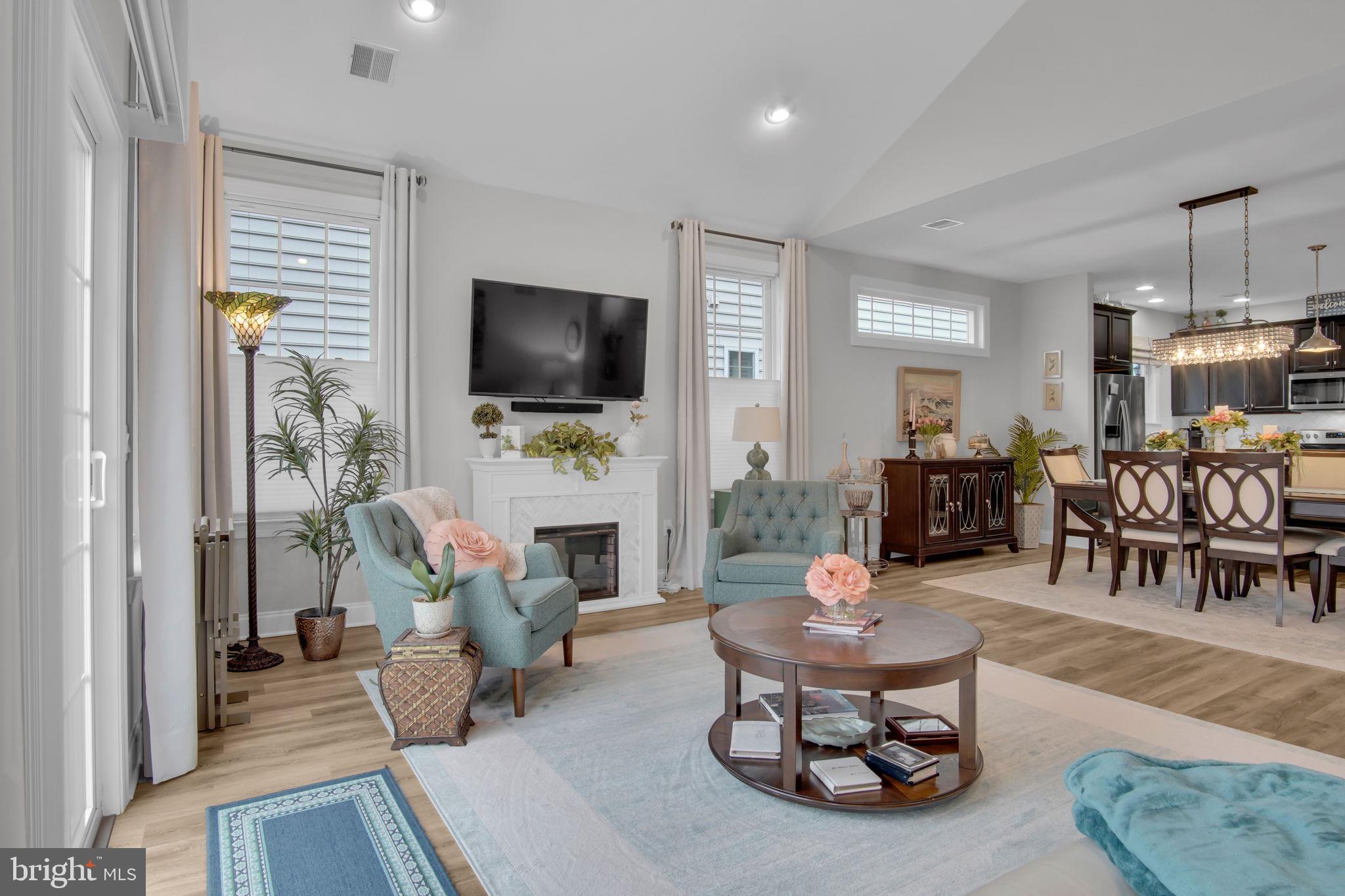 TRADITIONS OF AMERICA AT SILVER SPRING - Residential