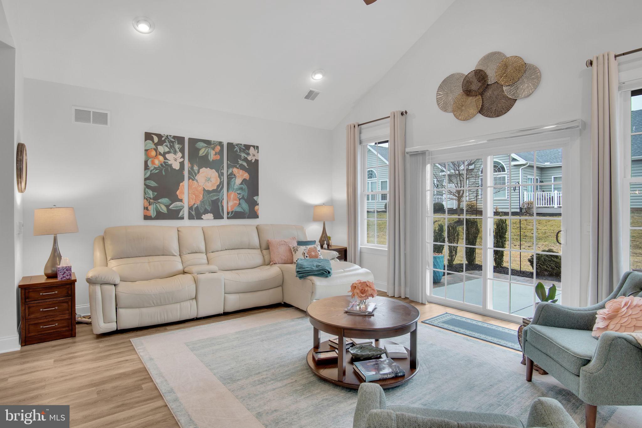 TRADITIONS OF AMERICA AT SILVER SPRING - Residential