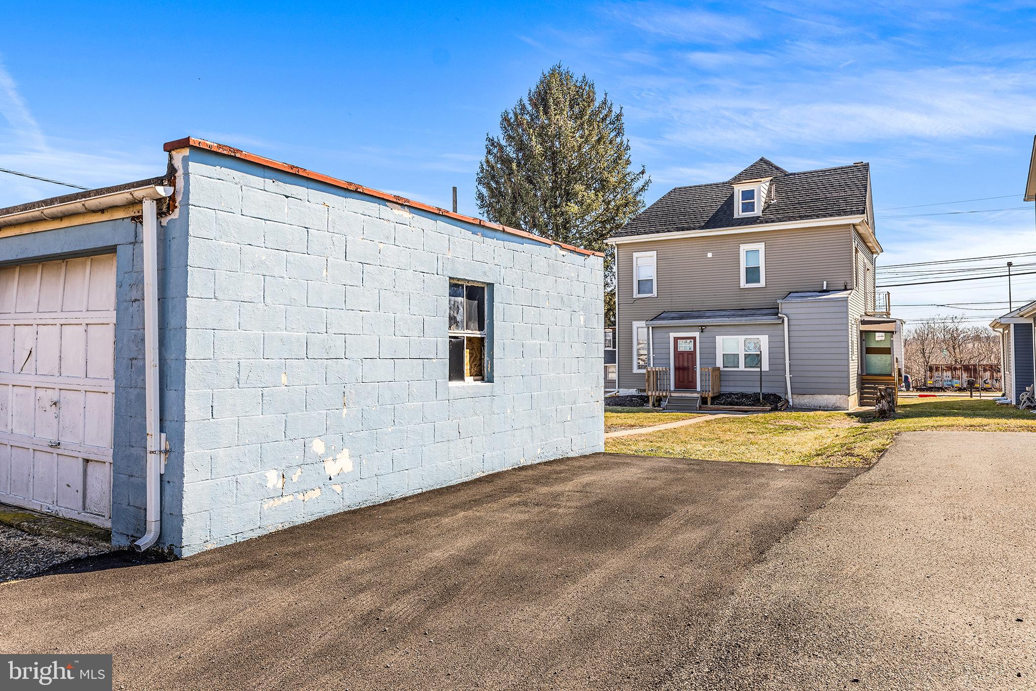 POTTSTOWN - Residential Income