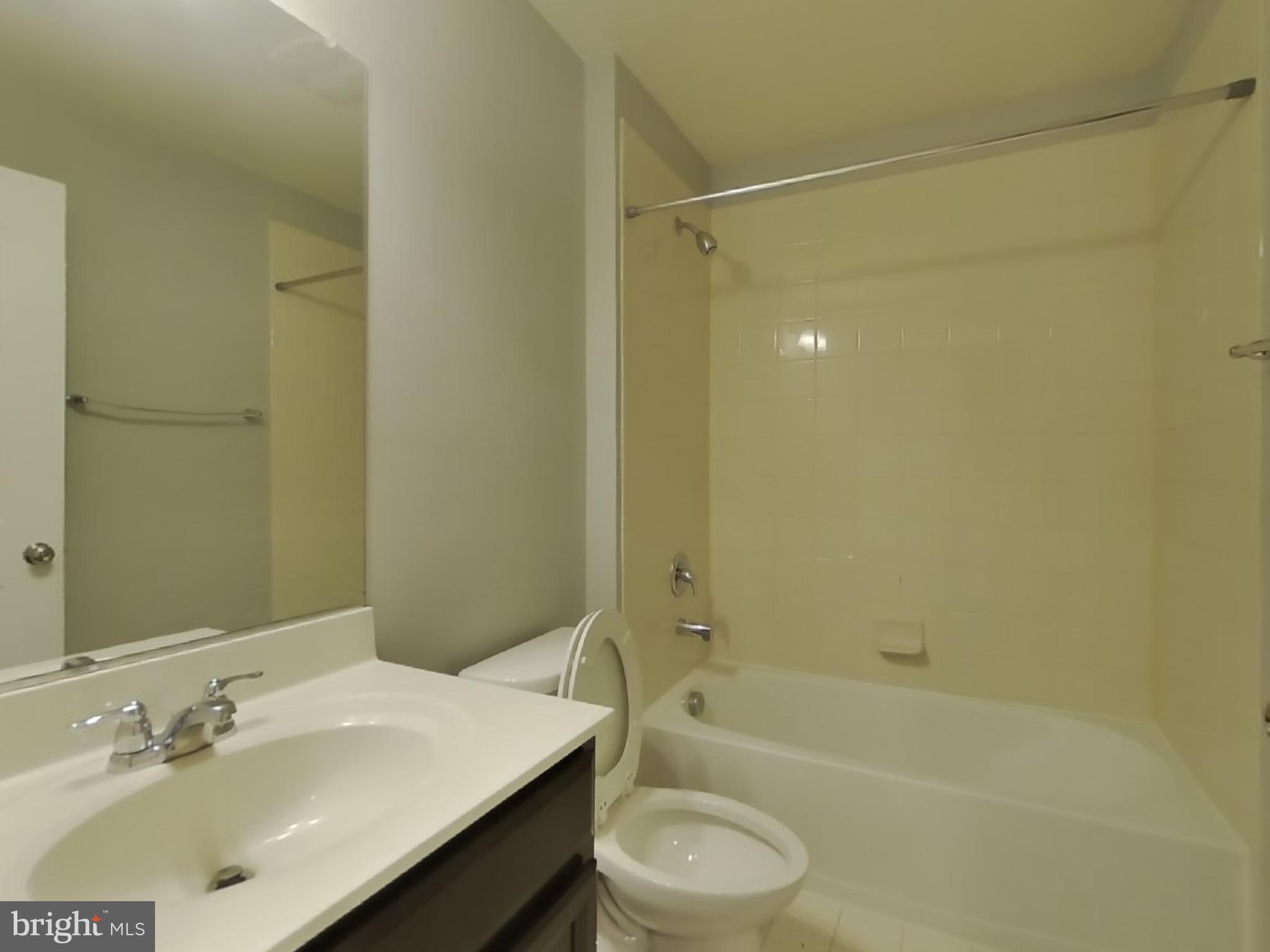 WOODMORE TOWNE CENTRE - Residential Lease