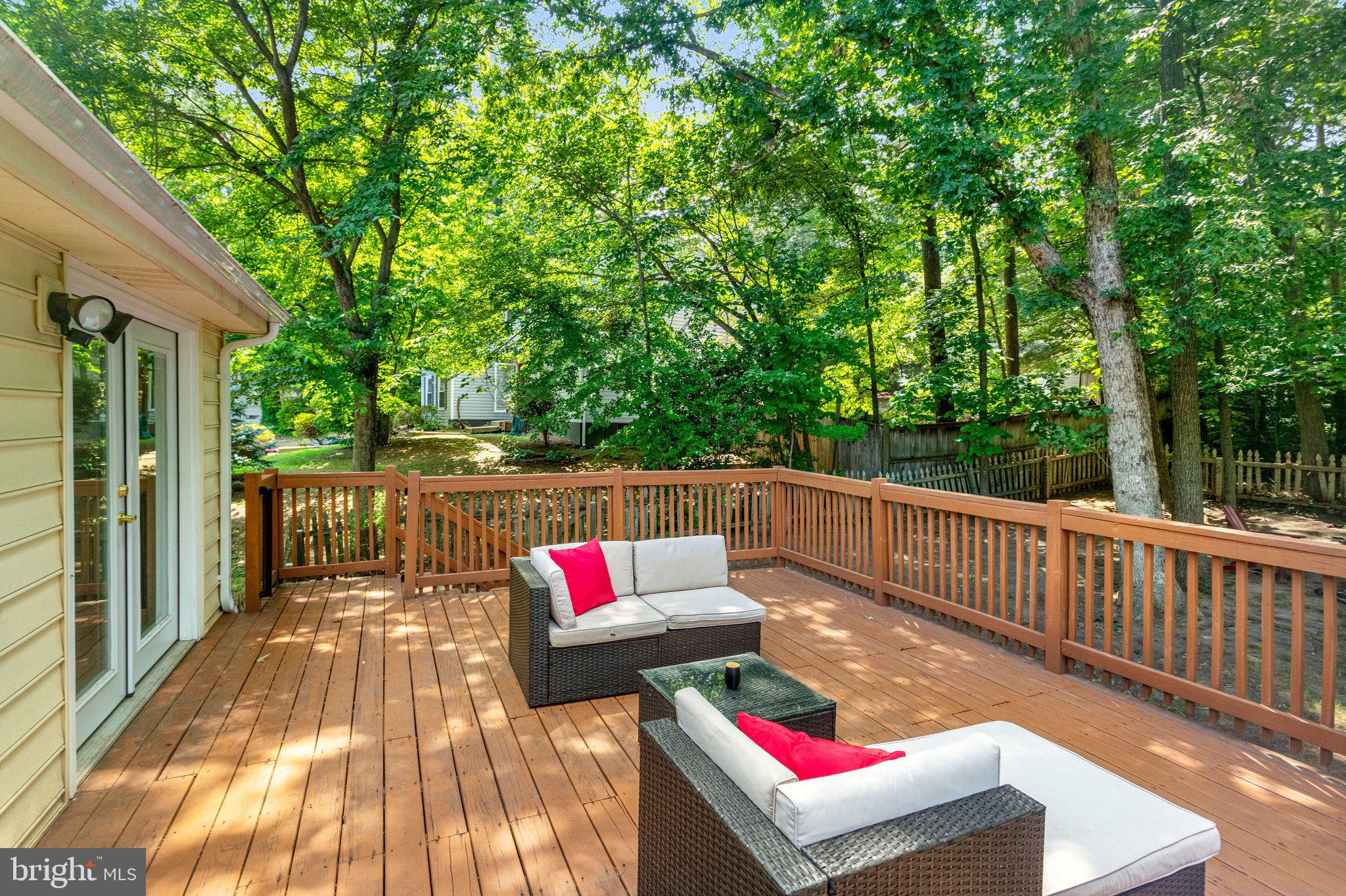 16104 BENEDICT COURT