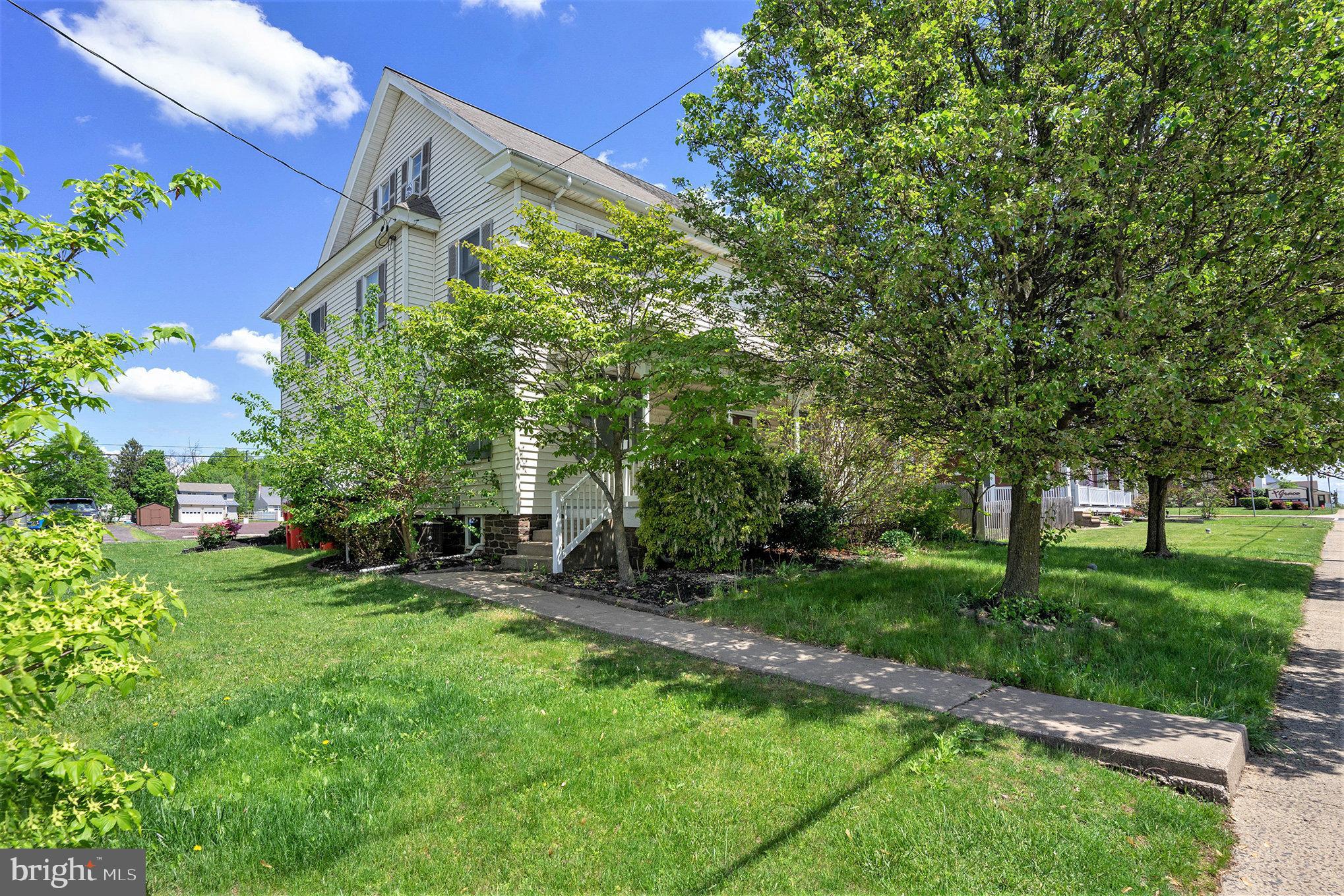 447 N MAIN STREET
