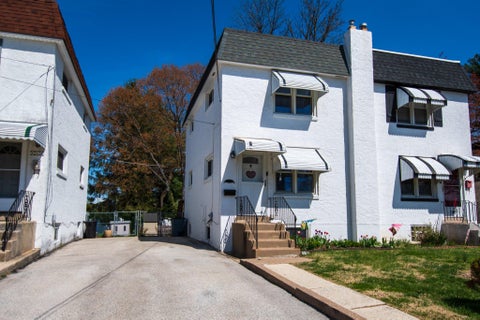 Townhouse For Sale - 111 W Ridley Avenue<br/> NORWOOD, PA 19074