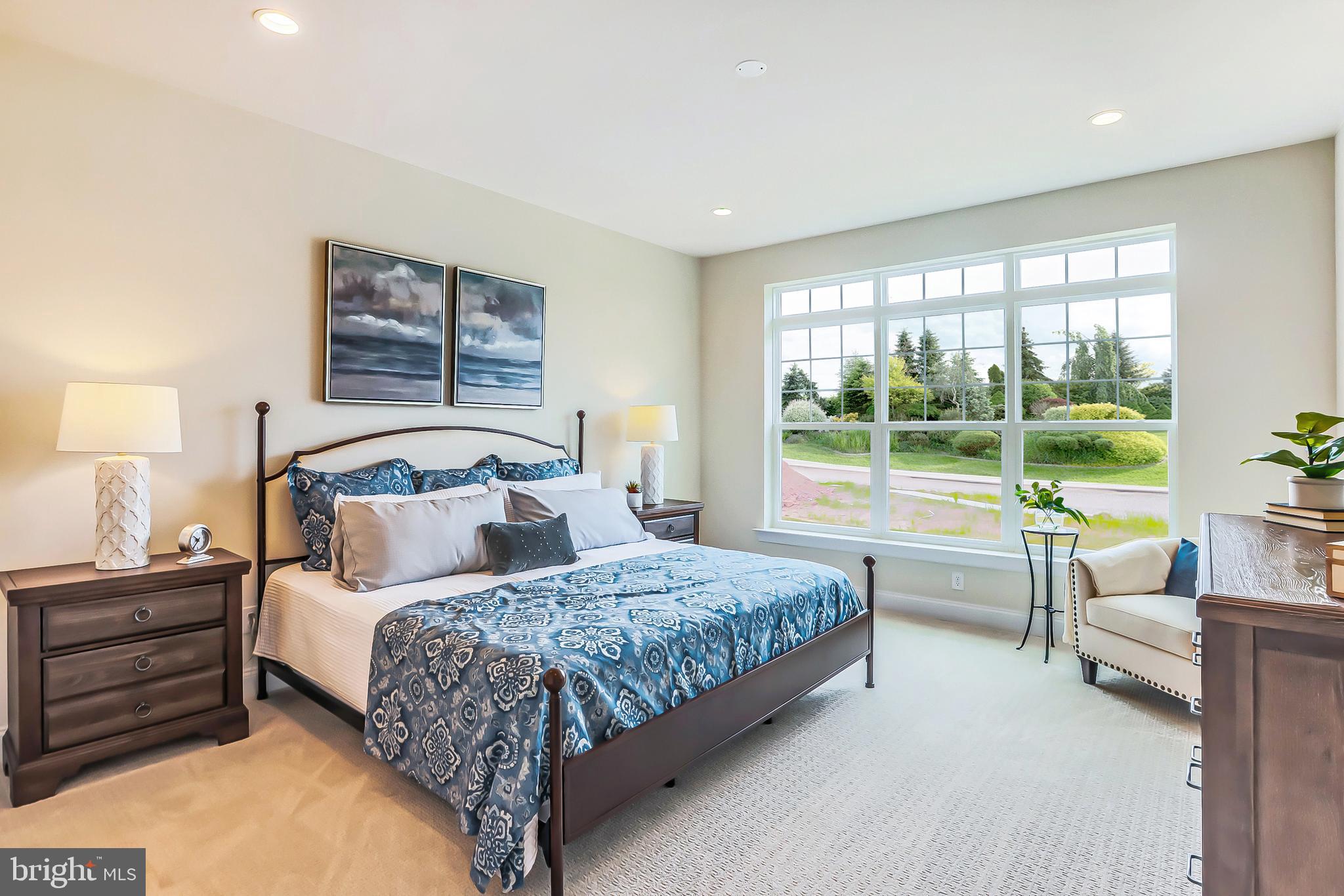 WILLISTOWN POINT - Residential