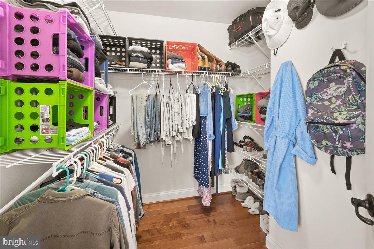 ASPEN LAKE LINGANORE - Residential