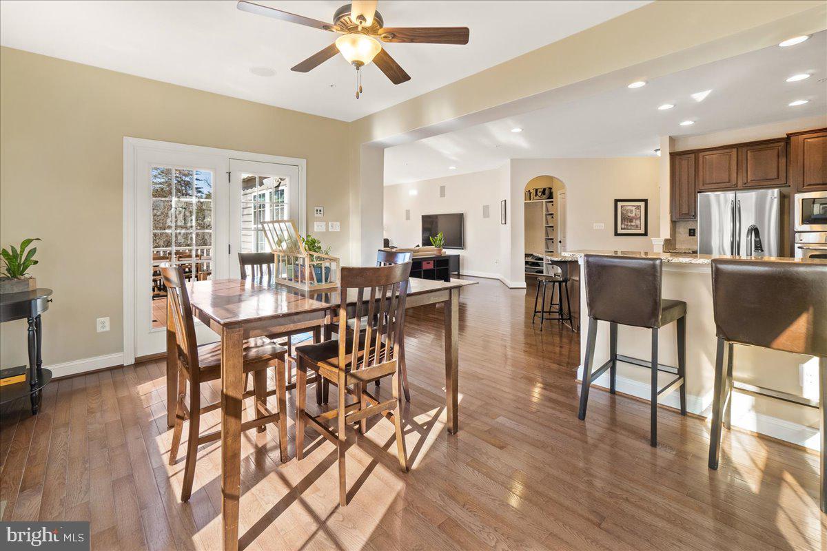 ASPEN LAKE LINGANORE - Residential