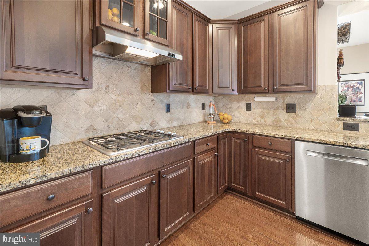 ASPEN LAKE LINGANORE - Residential