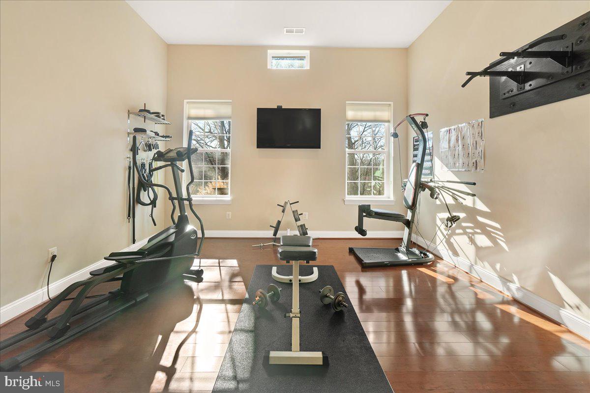 ASPEN LAKE LINGANORE - Residential