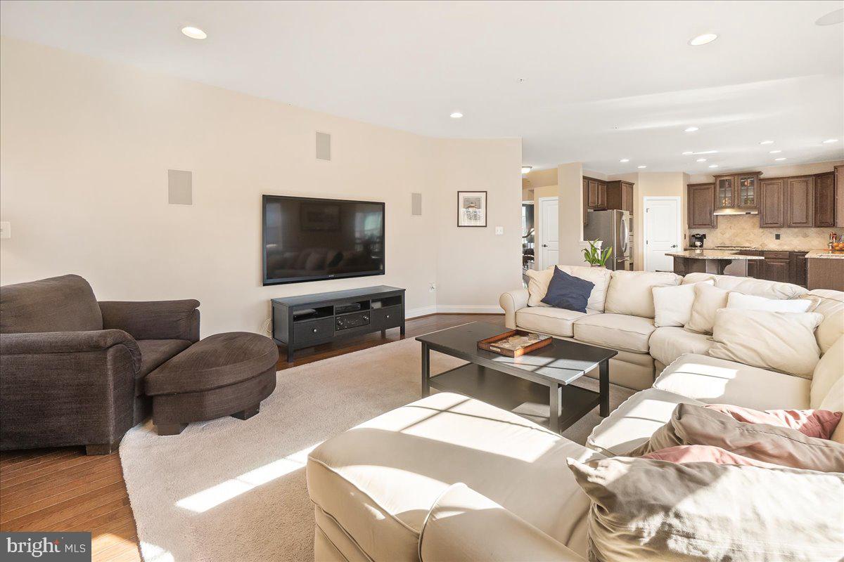 ASPEN LAKE LINGANORE - Residential