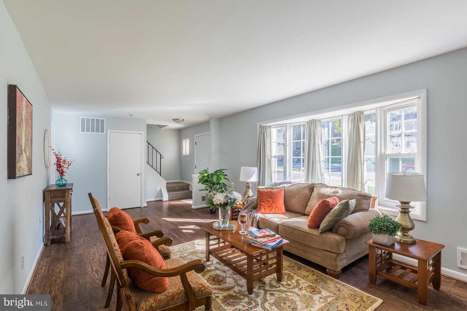 ROLLING VALLEY - Residential