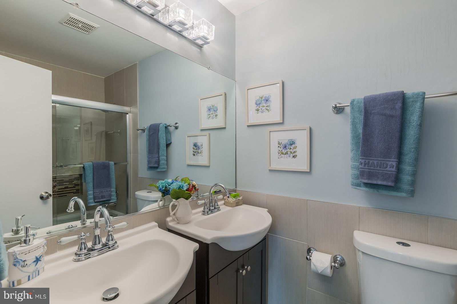 ROLLING VALLEY - Residential