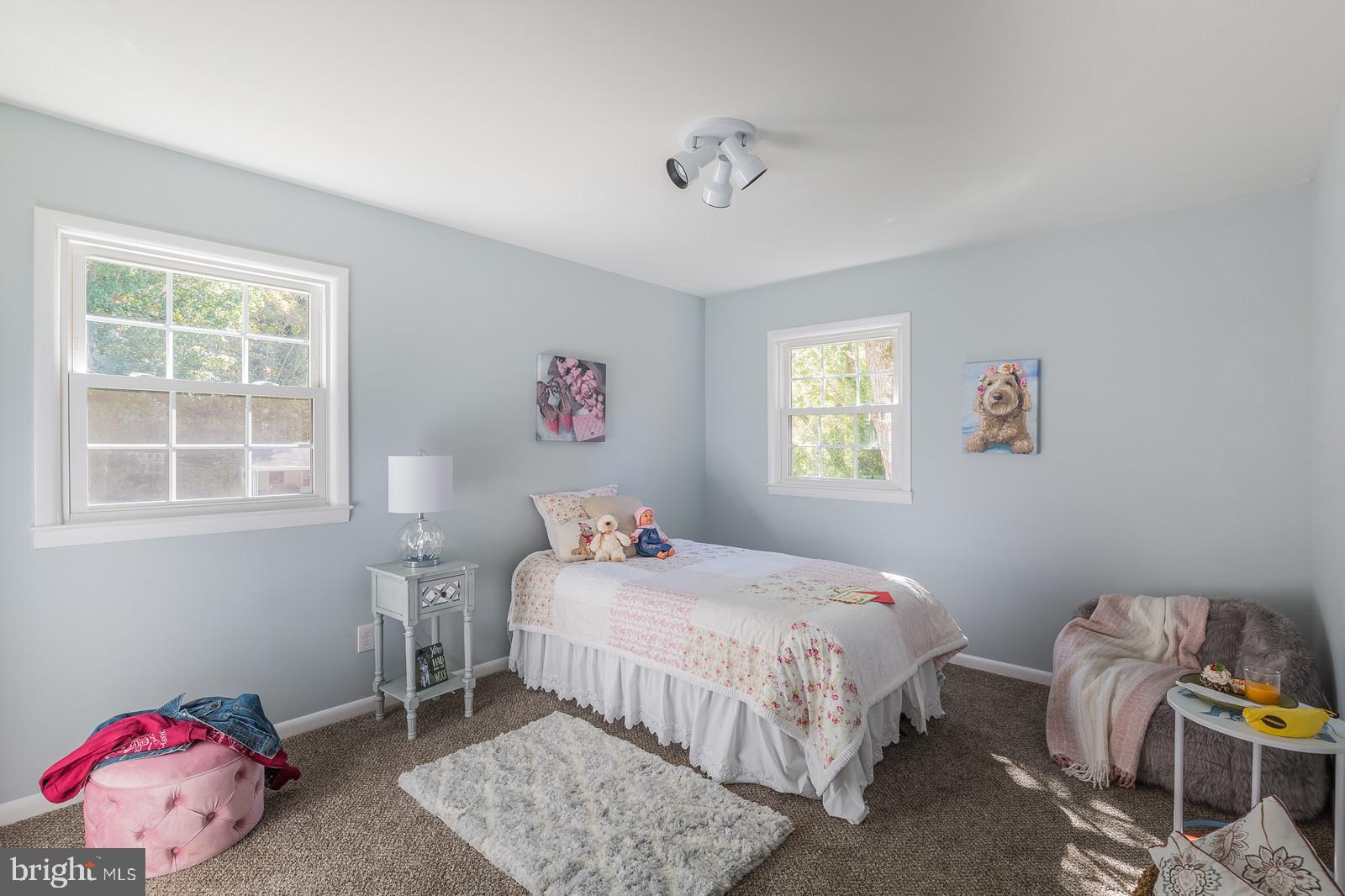 ROLLING VALLEY - Residential