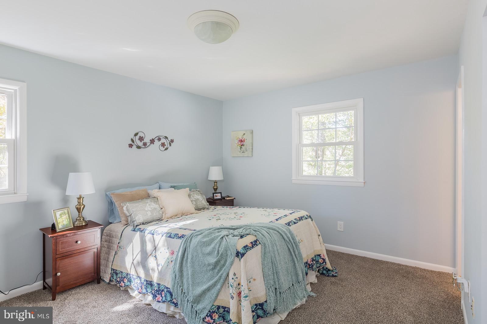 ROLLING VALLEY - Residential