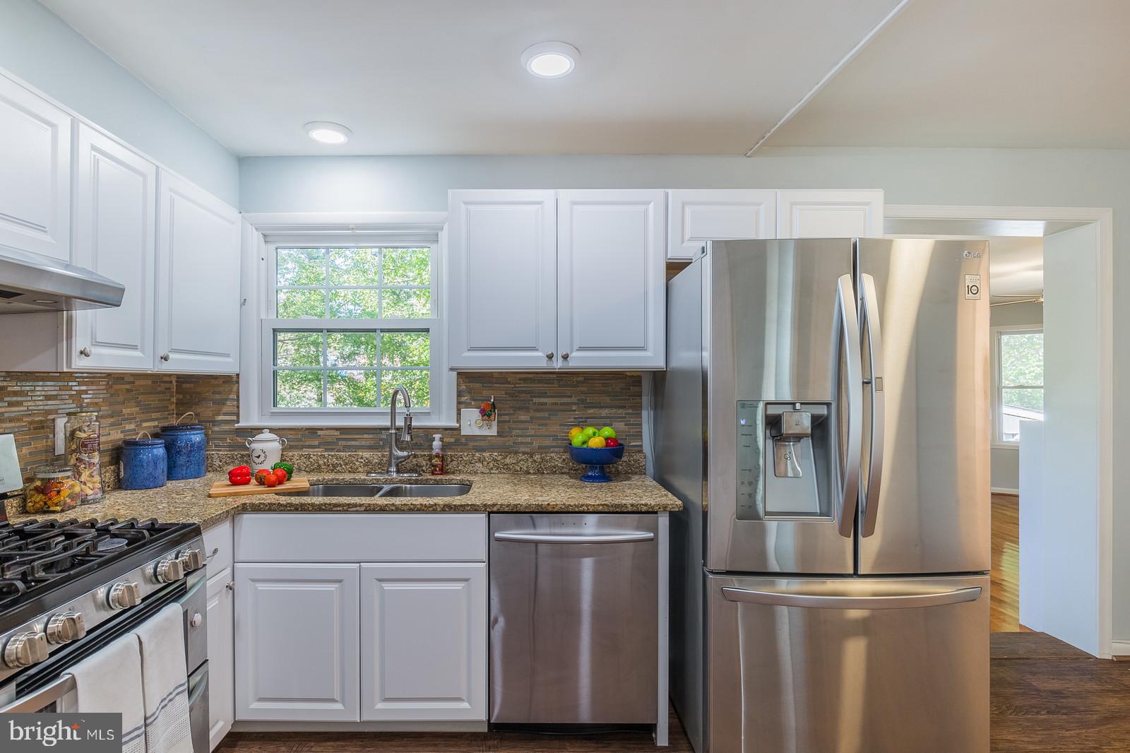 ROLLING VALLEY - Residential